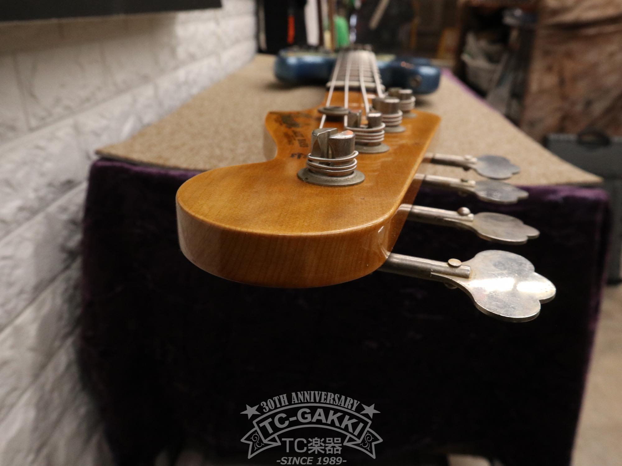 LTD 64 Jazz Bass Journeyman Relic - TC楽器 - TCGAKKI