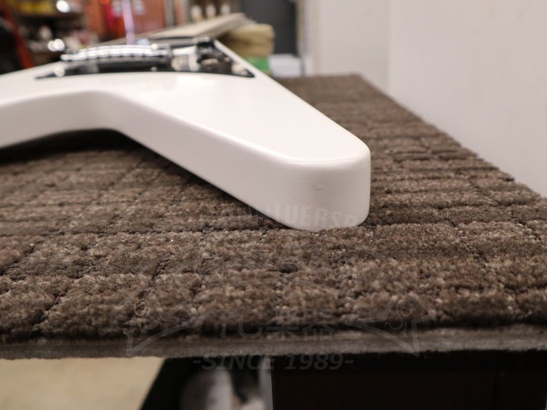 Melody Maker Flying V - TC楽器 - TCGAKKI