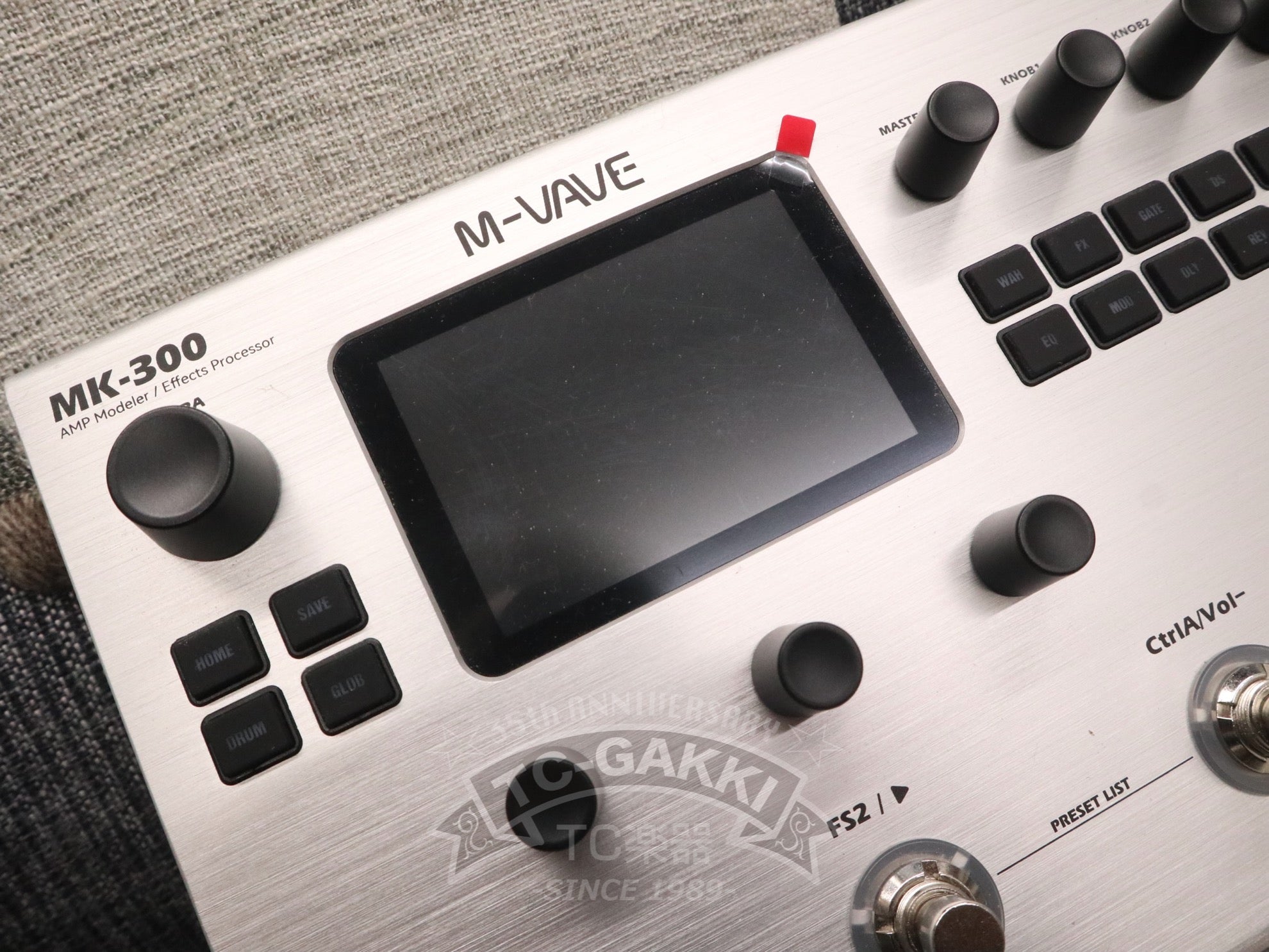 MK - 300 GUITAR/BASS AMP MODELLER&EFFECTS PROCESSOR - TC楽器 - TCGAKKI