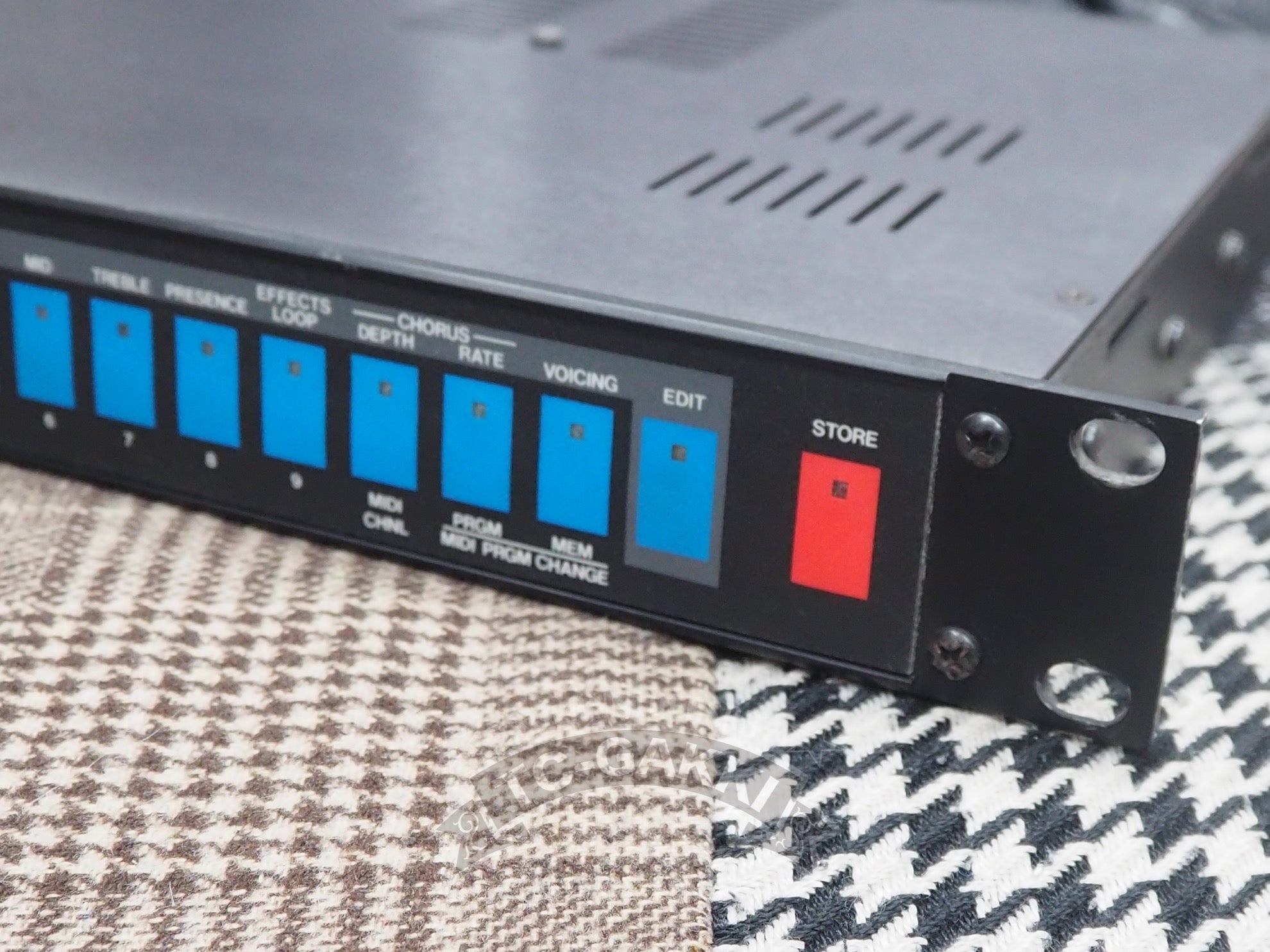 MP - 1 MIDI Programmable Tube Preamp - TC楽器 - TCGAKKI