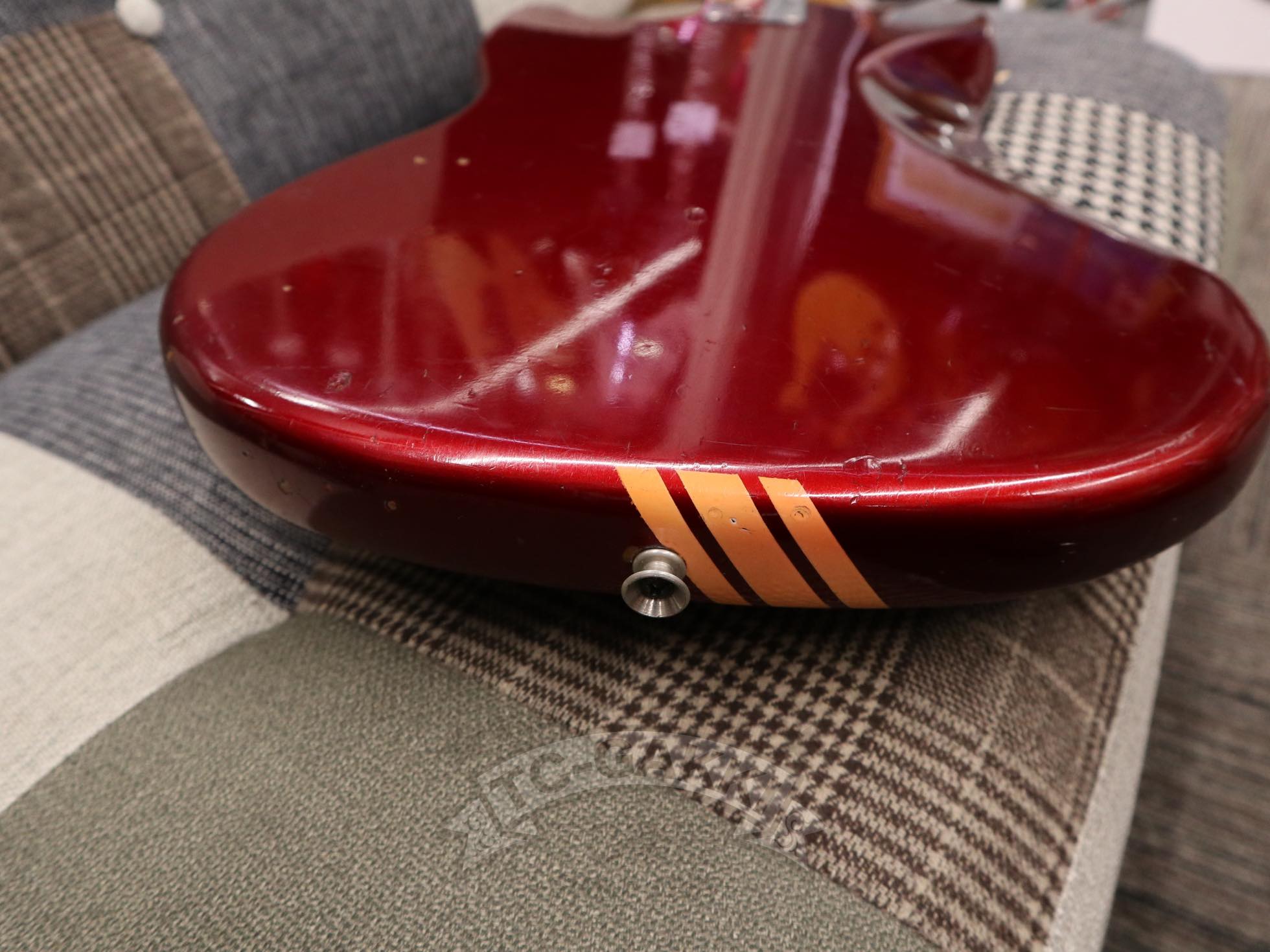 Mustang Competition Red - TC楽器 - TCGAKKI