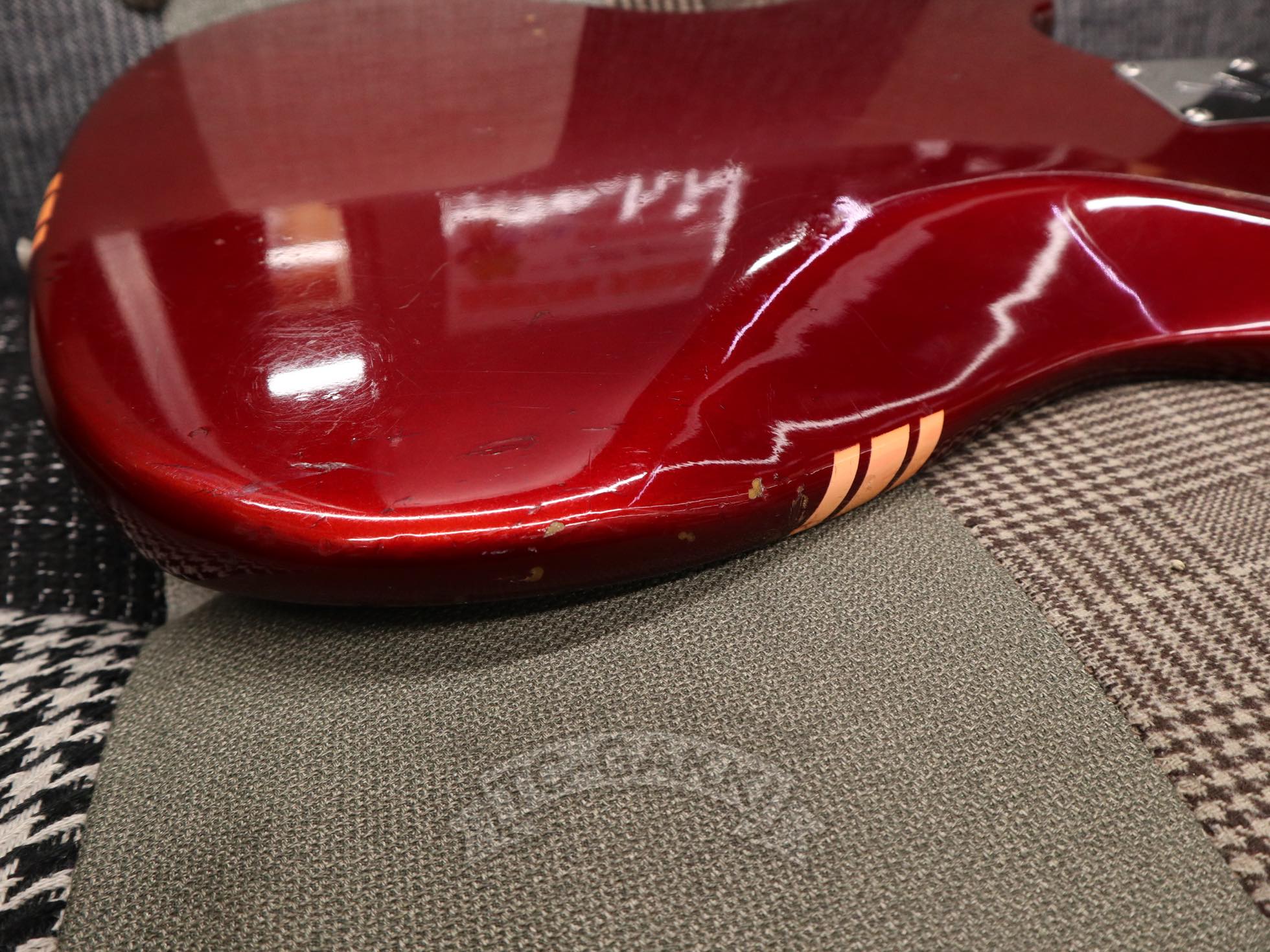 Mustang Competition Red - TC楽器 - TCGAKKI