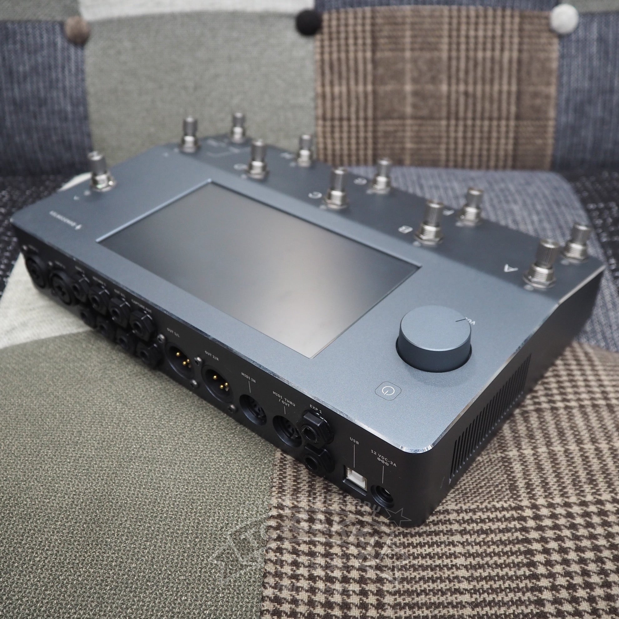 Neural DSP QUAD CORTEX - TC楽器 - TCGAKKI