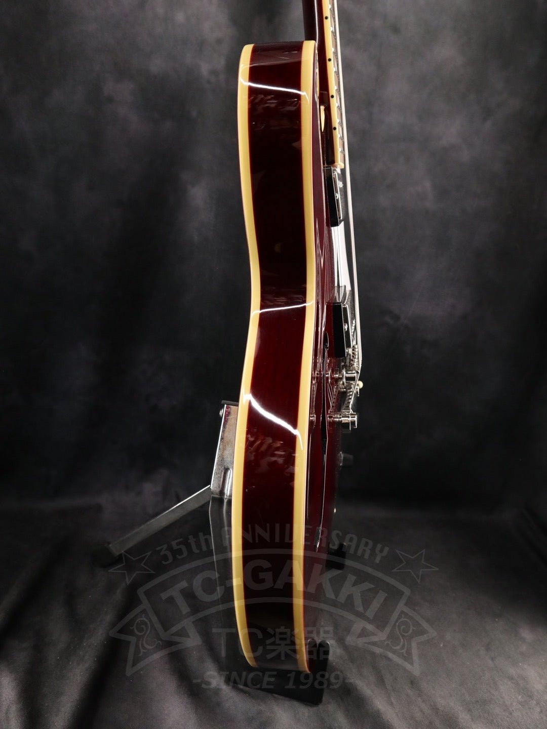 Noel Gallaghar Riviera - TC楽器 - TCGAKKI