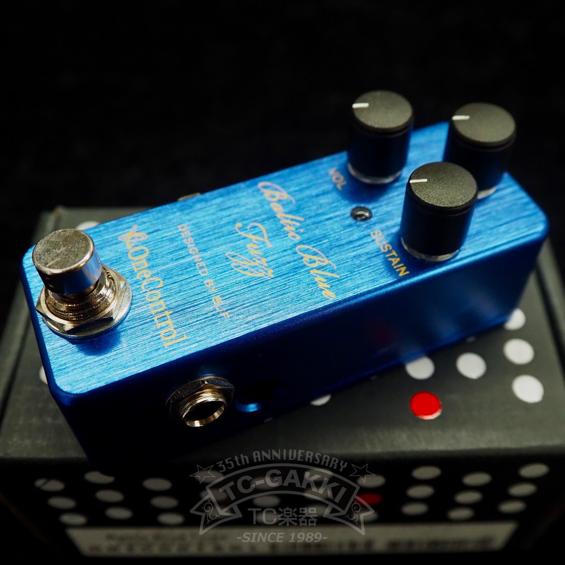 One Control Baltic Blue Fuzz - TC楽器 - TCGAKKI