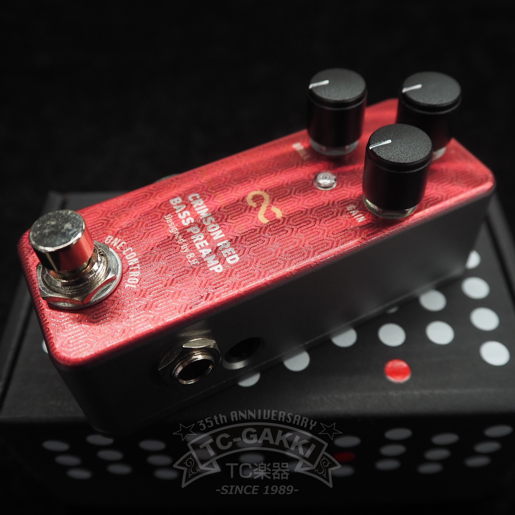 One Control Crimson Red Bass Preamp (OC-CRBP) - TC楽器 - TCGAKKI