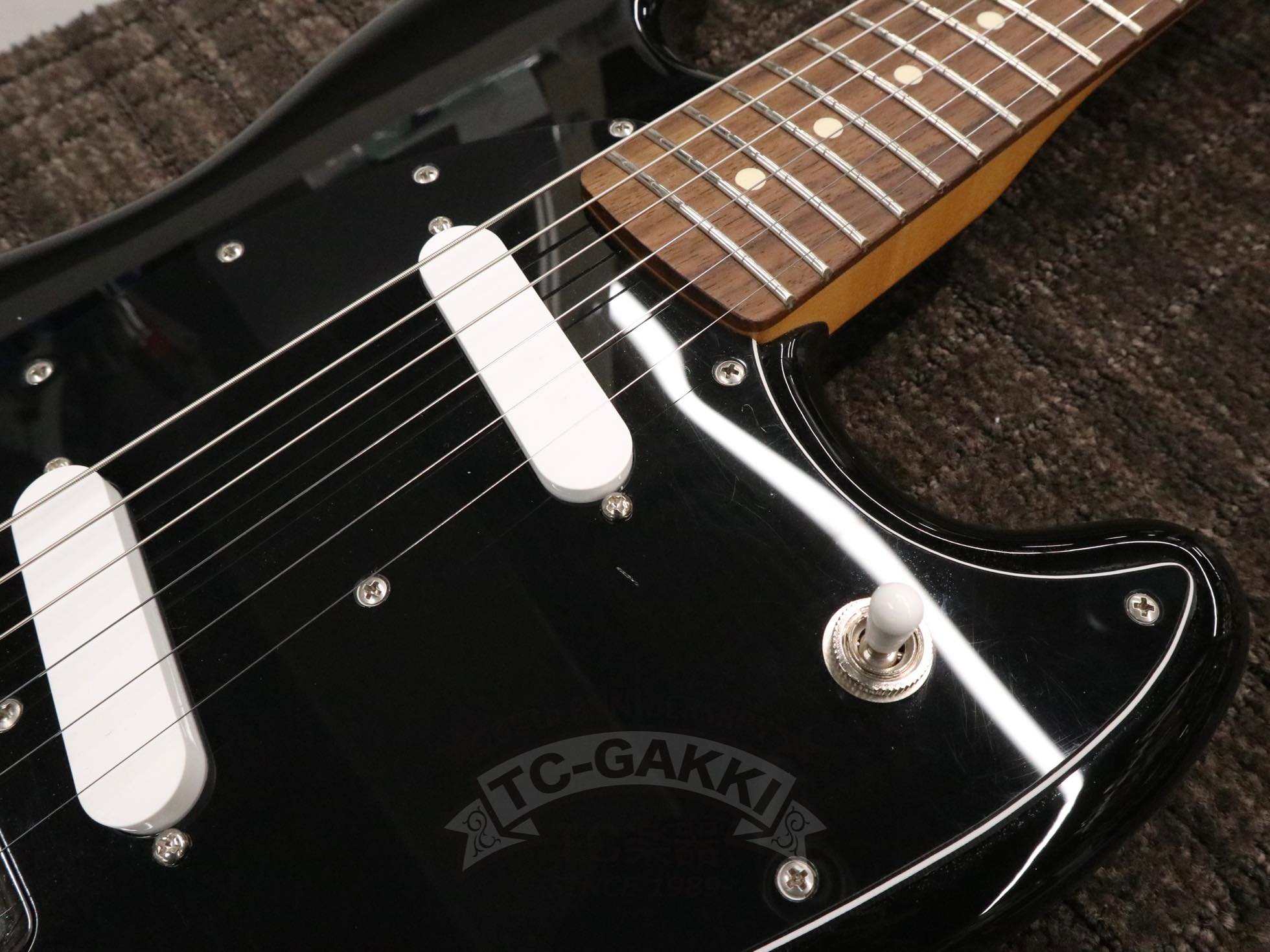 PLAYER II MUSTANG - TC楽器 - TCGAKKI
