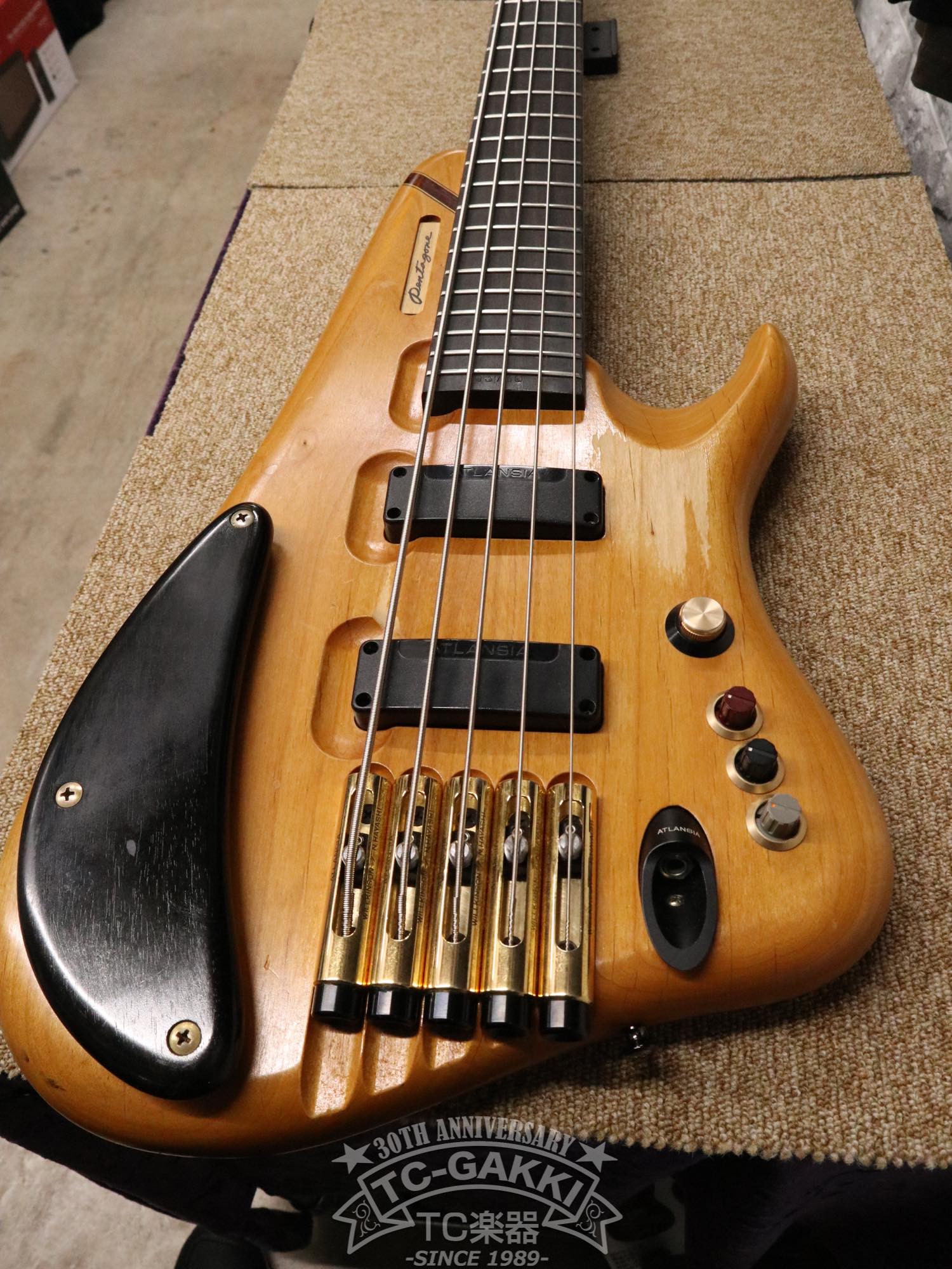 Atlansia 1993 Pentagone Bass 5st