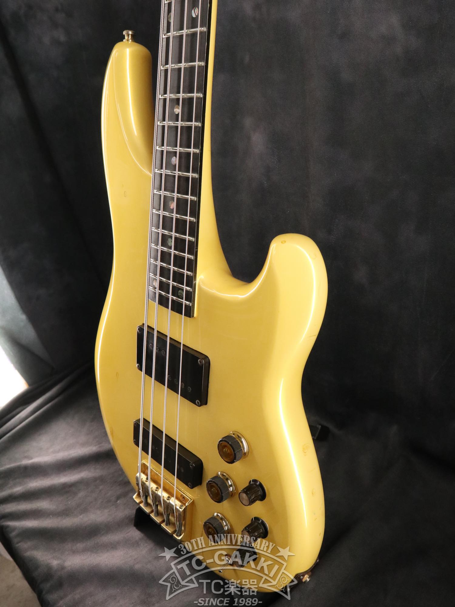 Ibanez 1984 MC924
