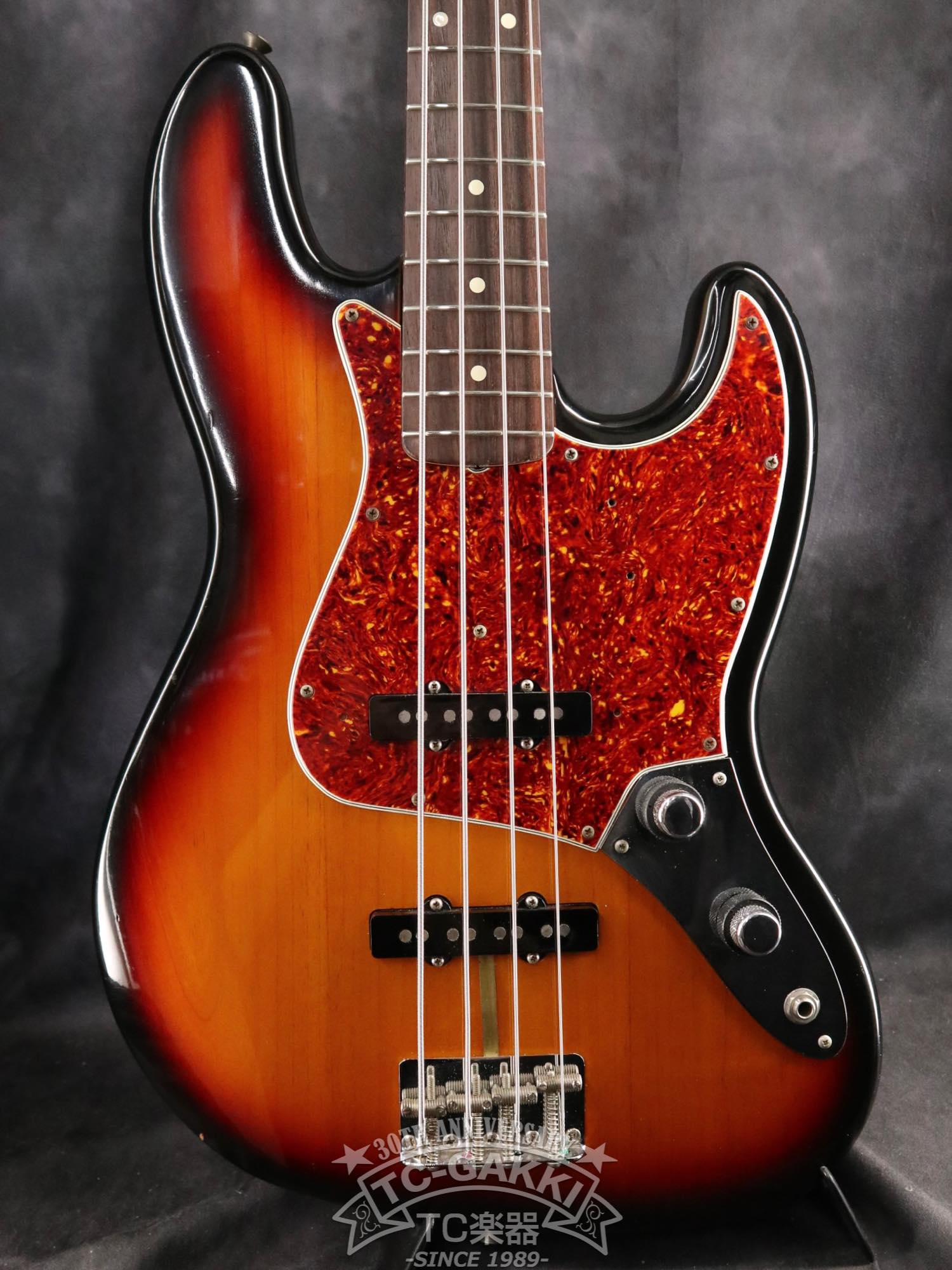 1992 Fender USA American Vintage '62 Jazz Bass