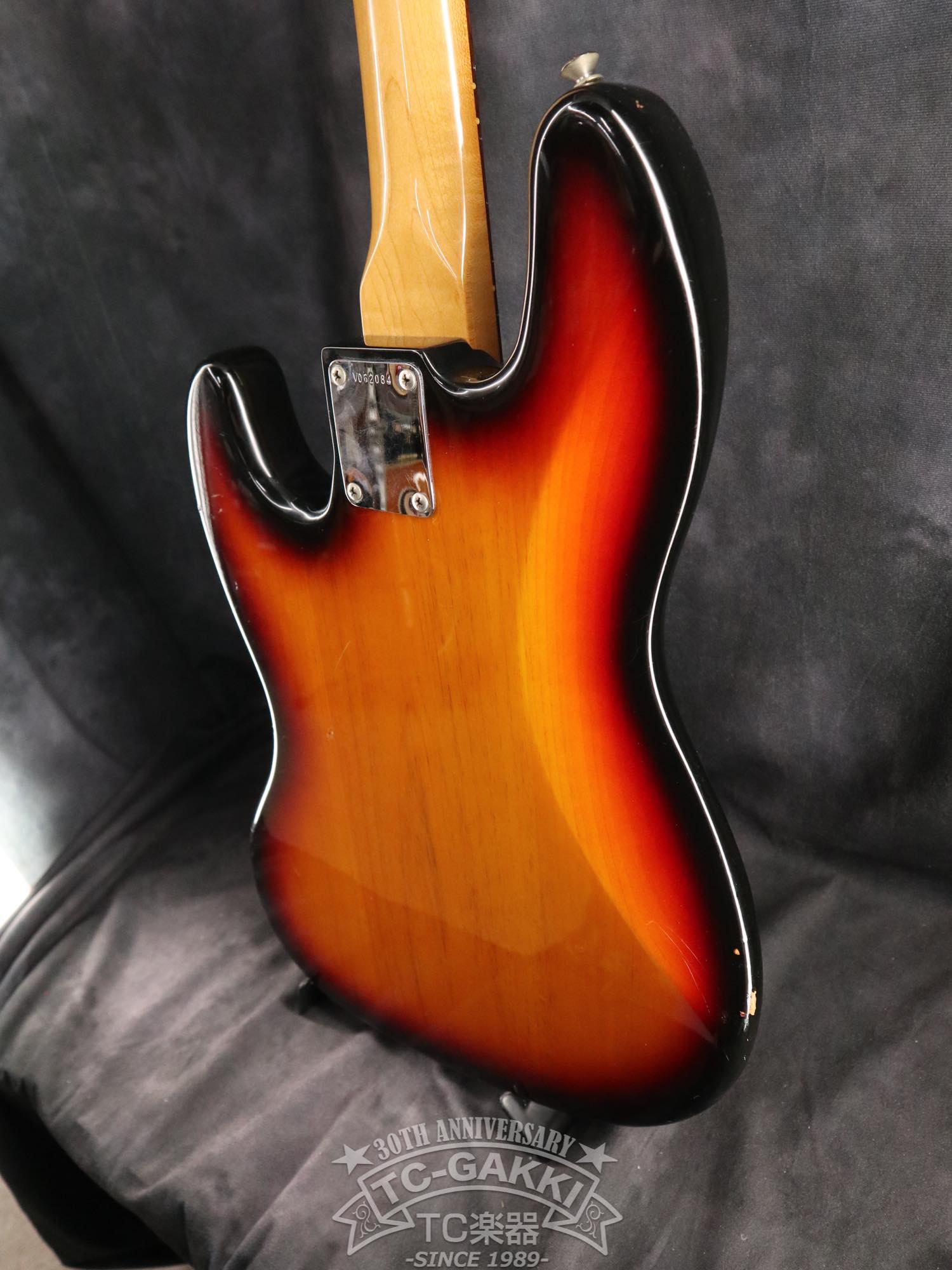 1992 Fender USA American Vintage '62 Jazz Bass