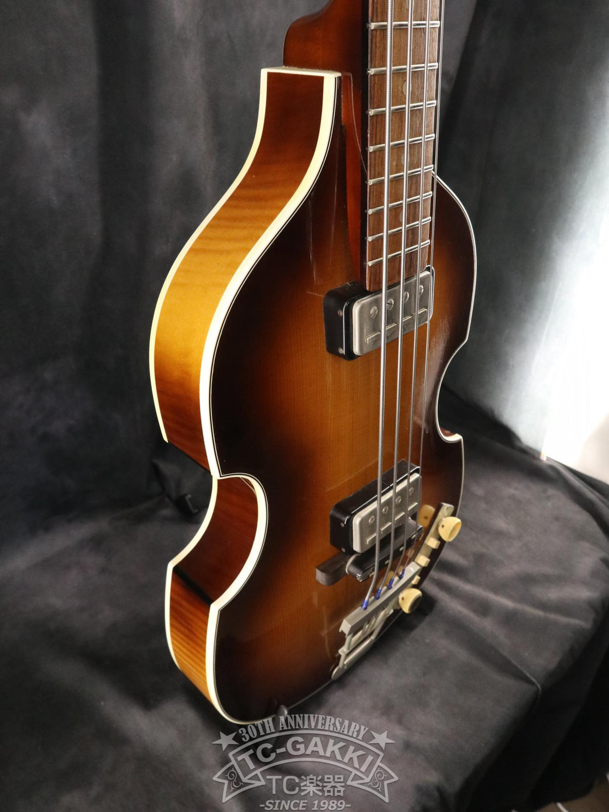 Hofner 2004 500/1 VINTAGE 63