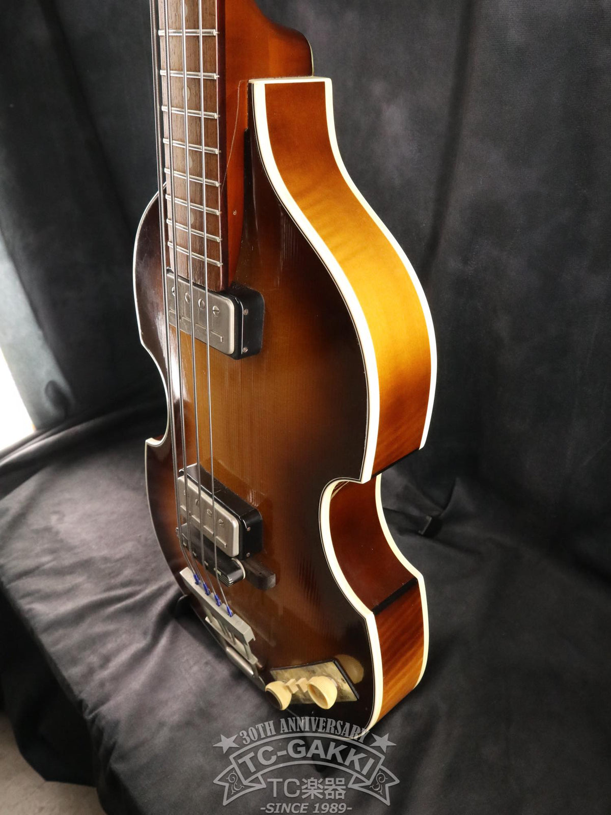 Hofner 2004 500/1 VINTAGE 63