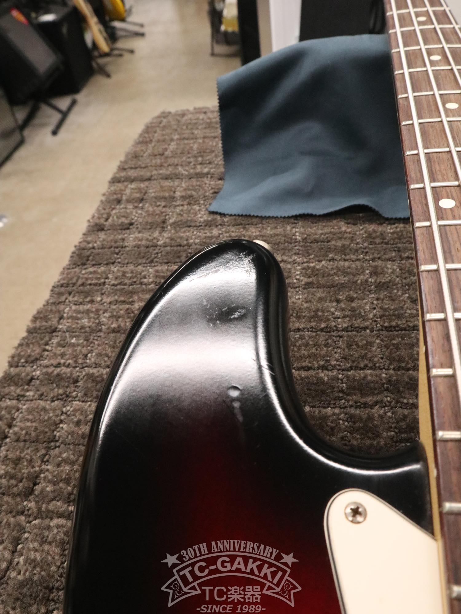 Highway One Jazz Bass Mod.