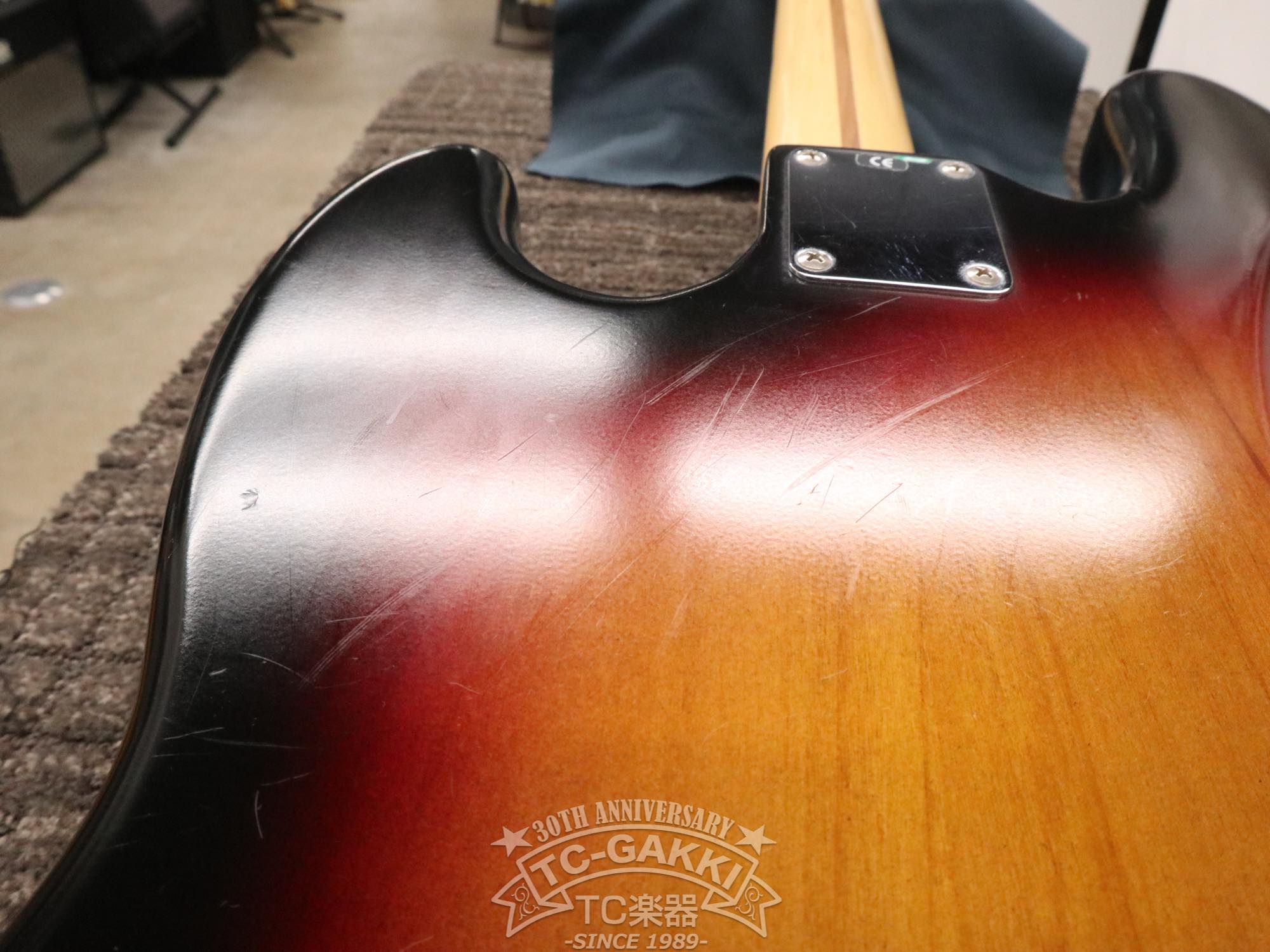 Highway One Jazz Bass Mod.