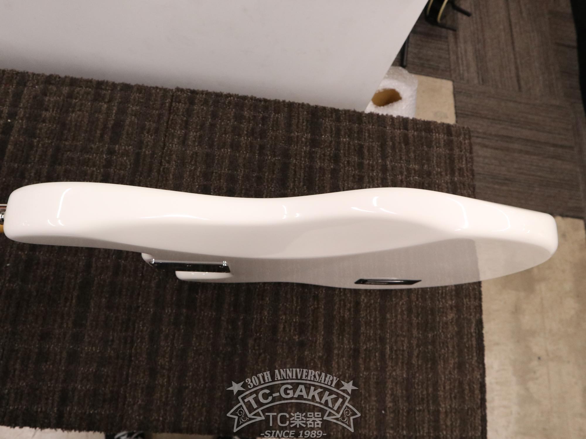 Sterling by MUSIC MAN SUB Ray4
