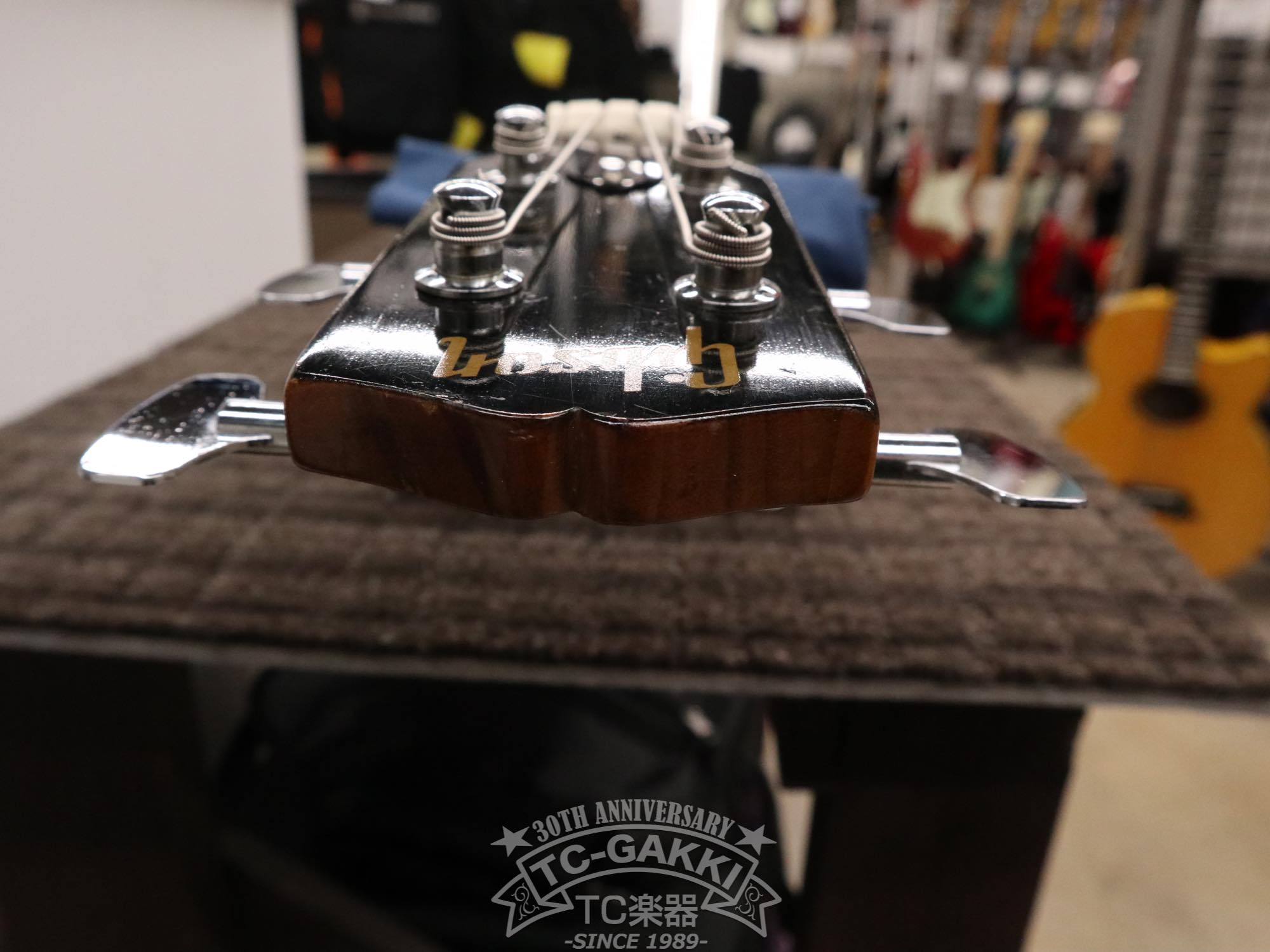 1968 Gibson Melody Maker Bass