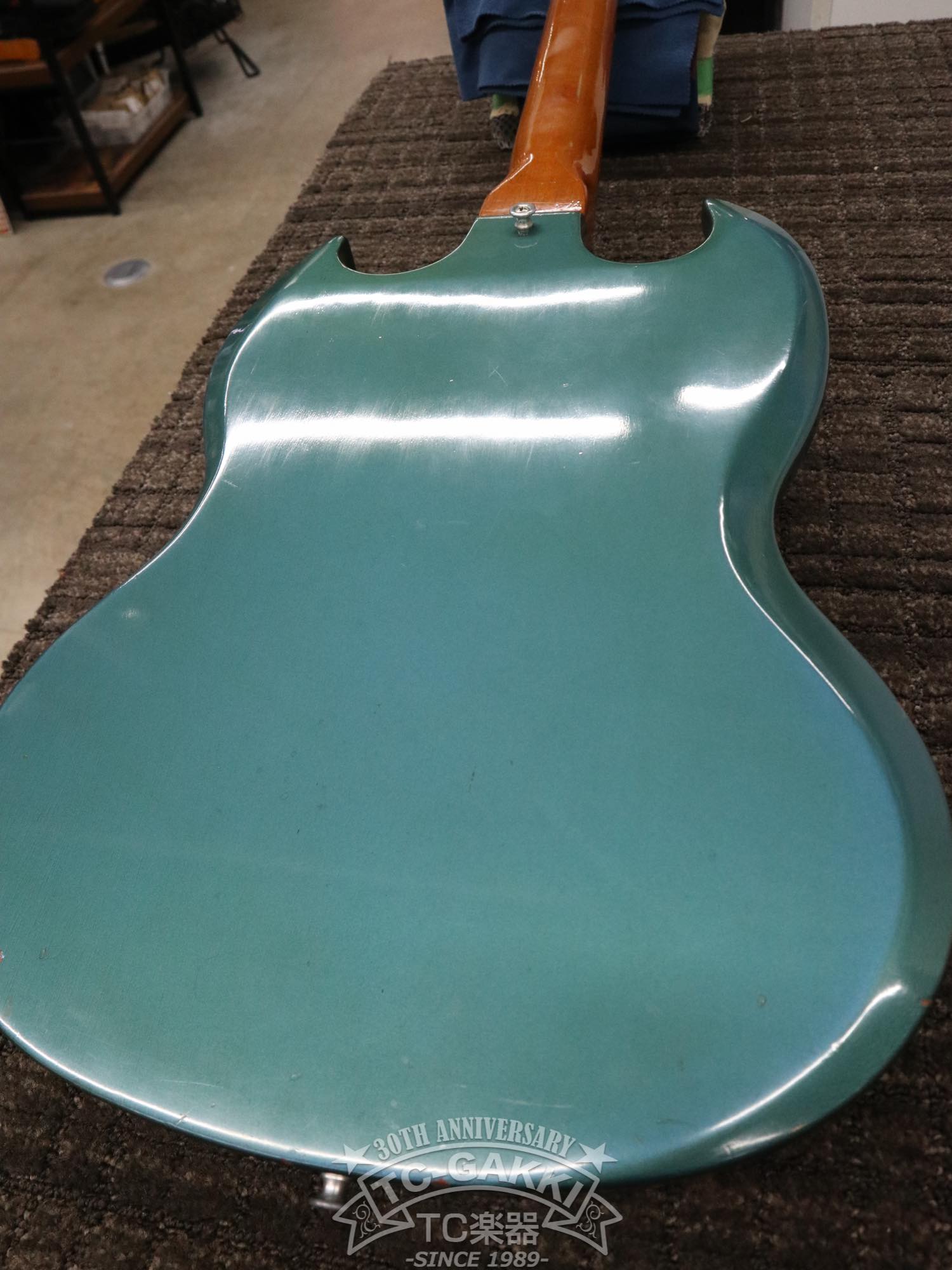 1968 Gibson Melody Maker Bass