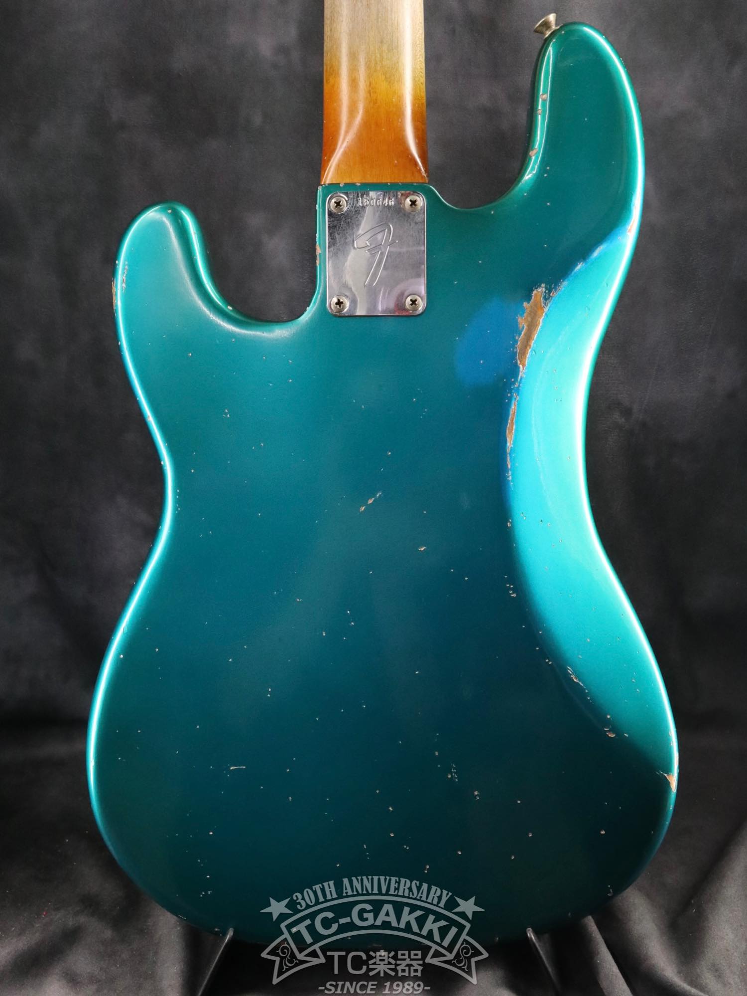 1966년형 Fender PRECISION BASS 리피니시