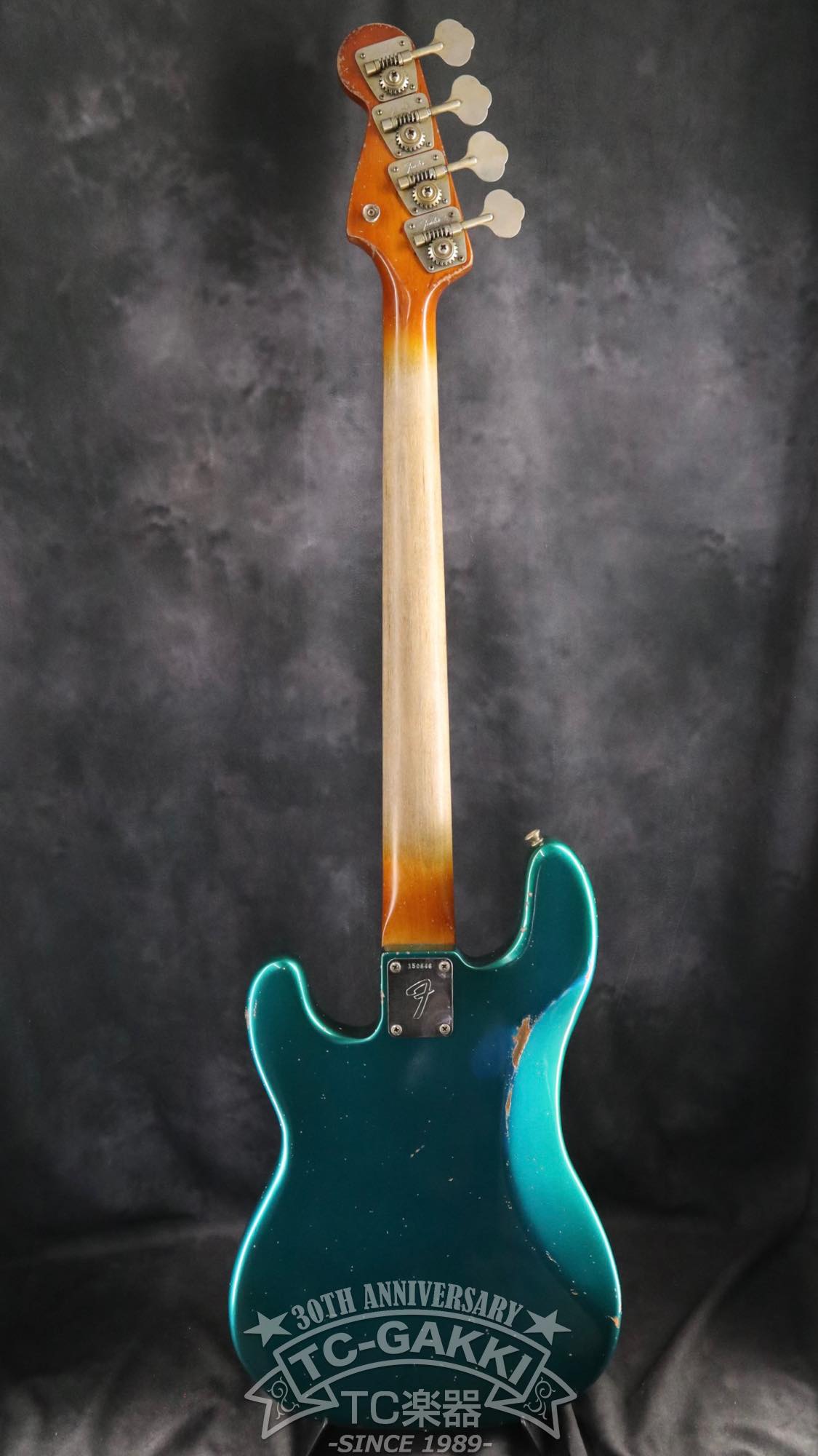1966년형 Fender PRECISION BASS 리피니시