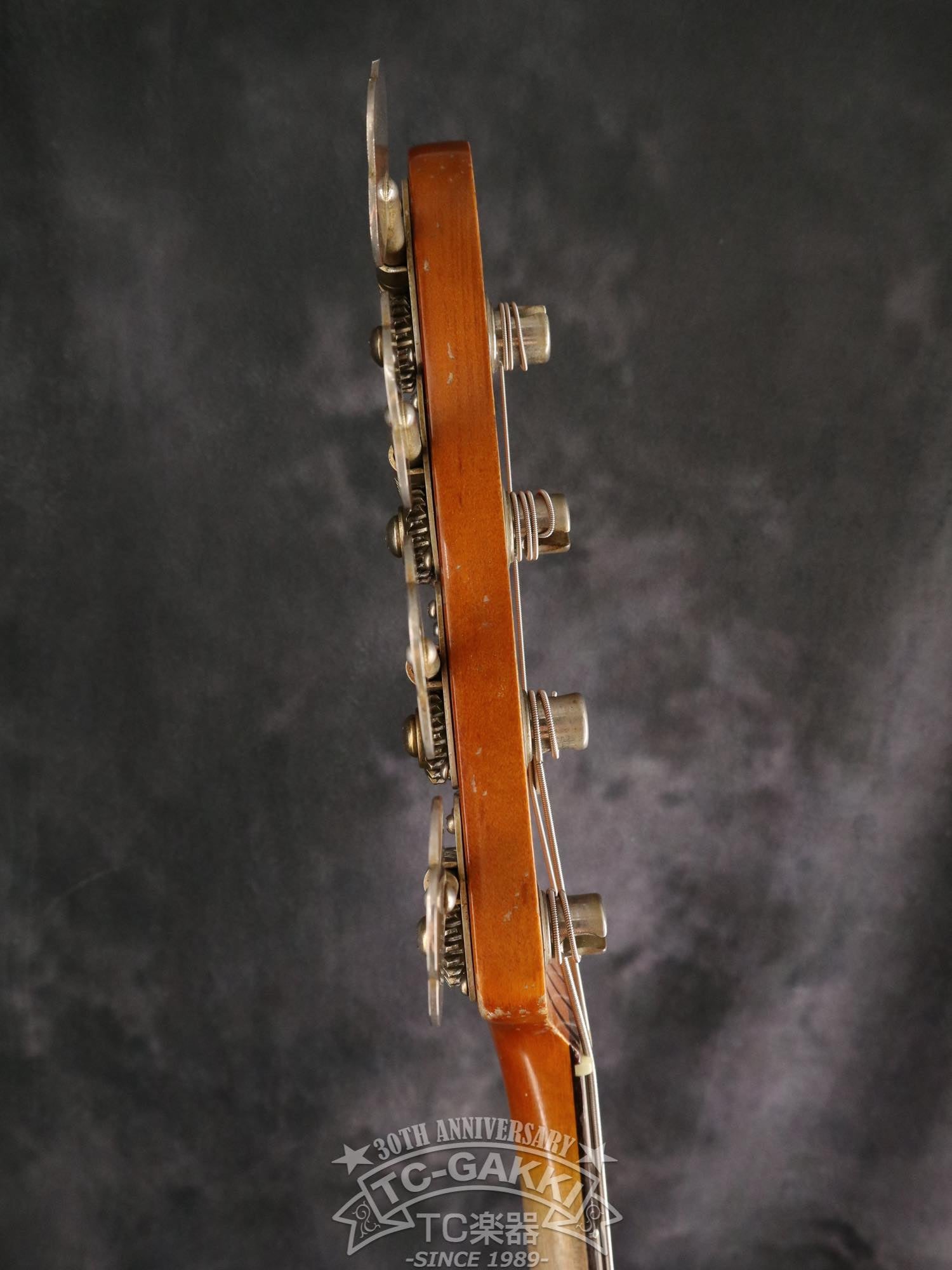 1966년형 Fender PRECISION BASS 리피니시