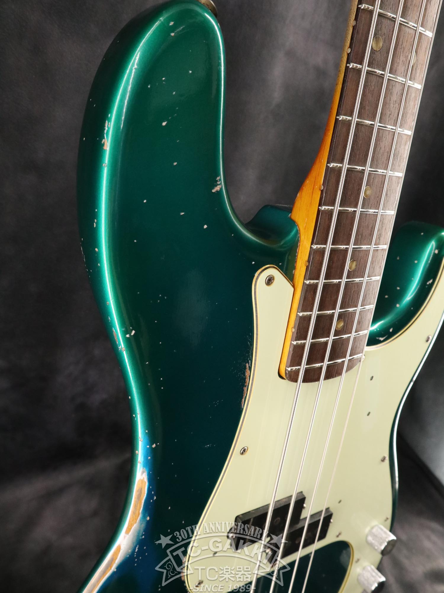 1966년형 Fender PRECISION BASS 리피니시