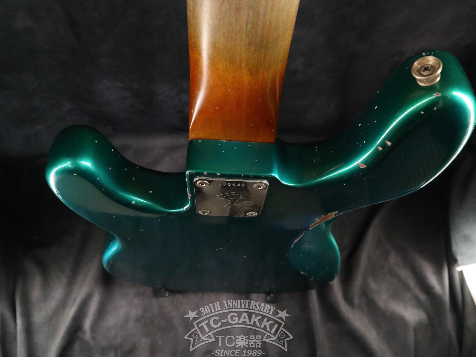1966년형 Fender PRECISION BASS 리피니시