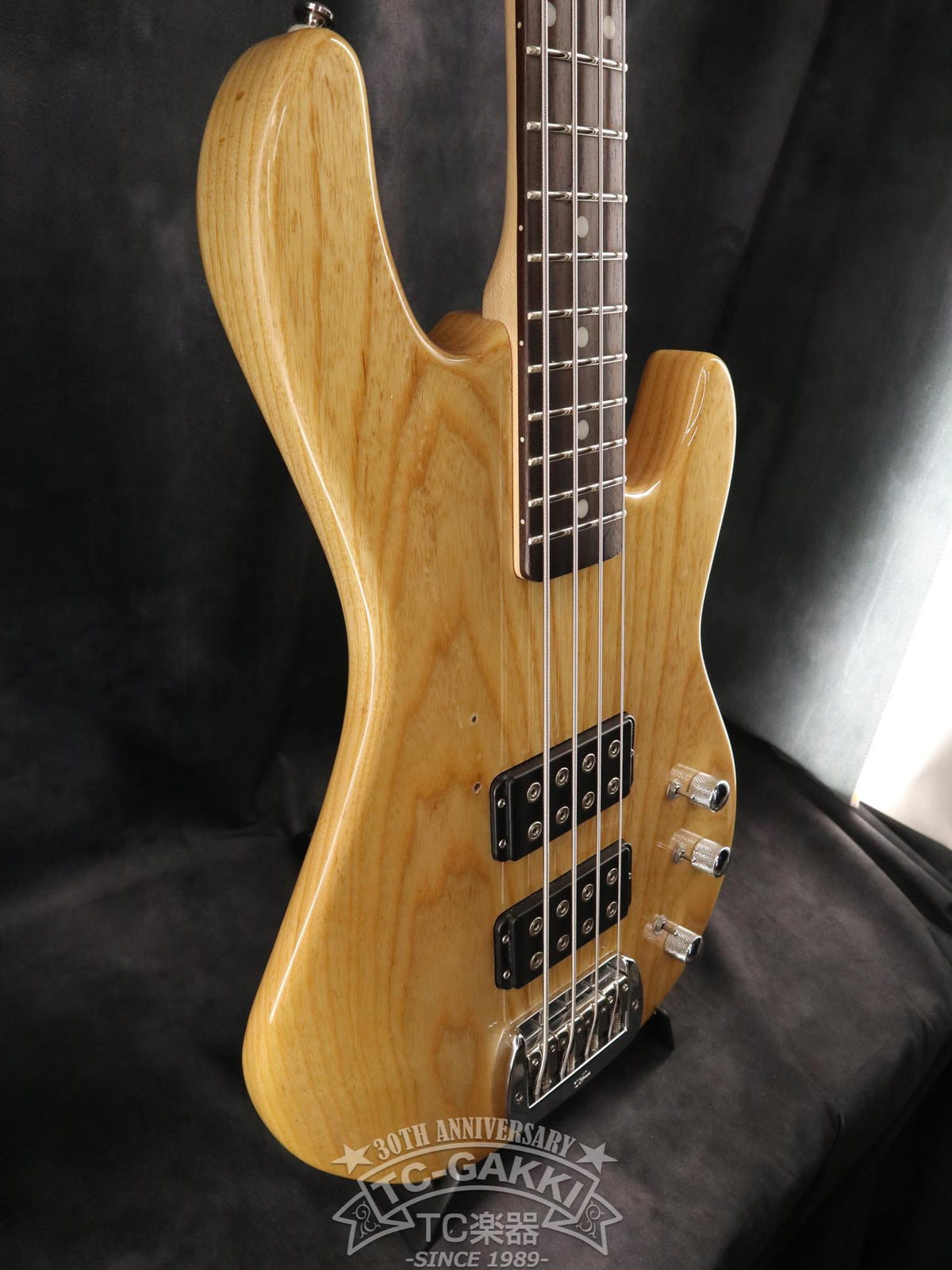 G&L 2011 L-2000 Tribute