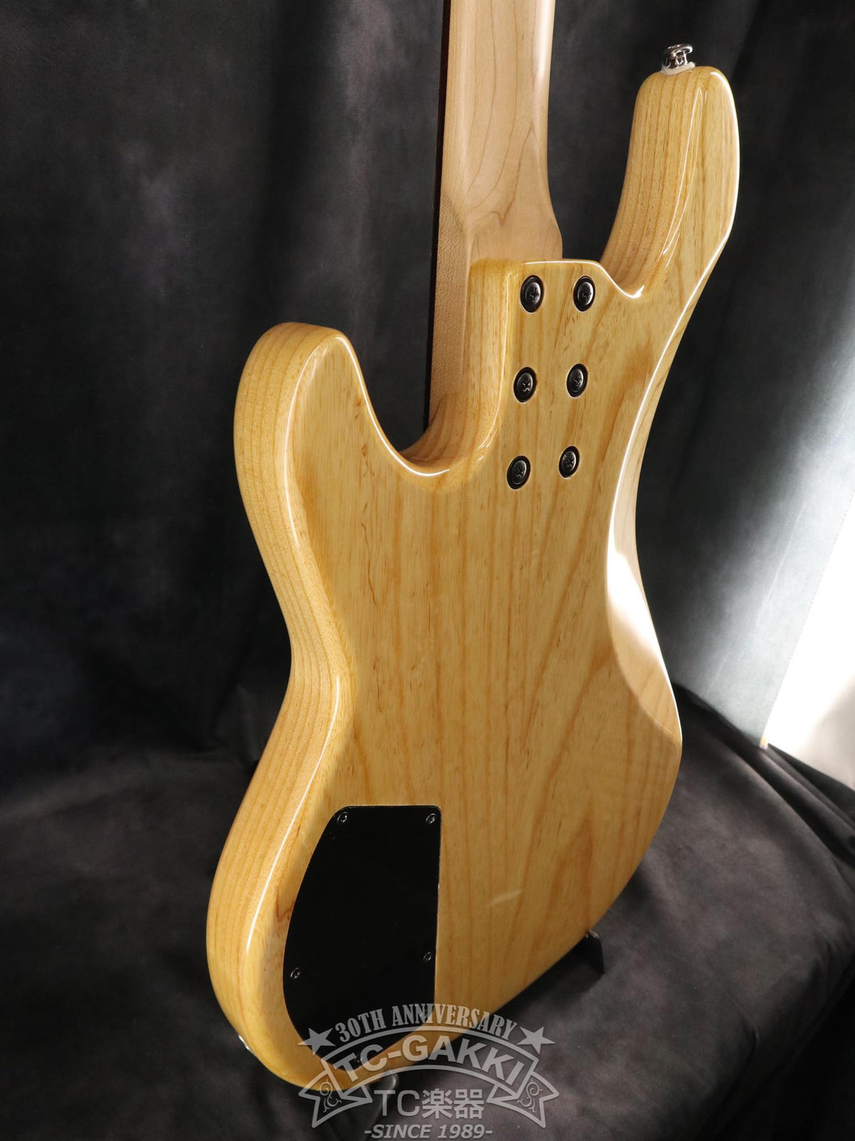 G&L 2011 L-2000 Tribute