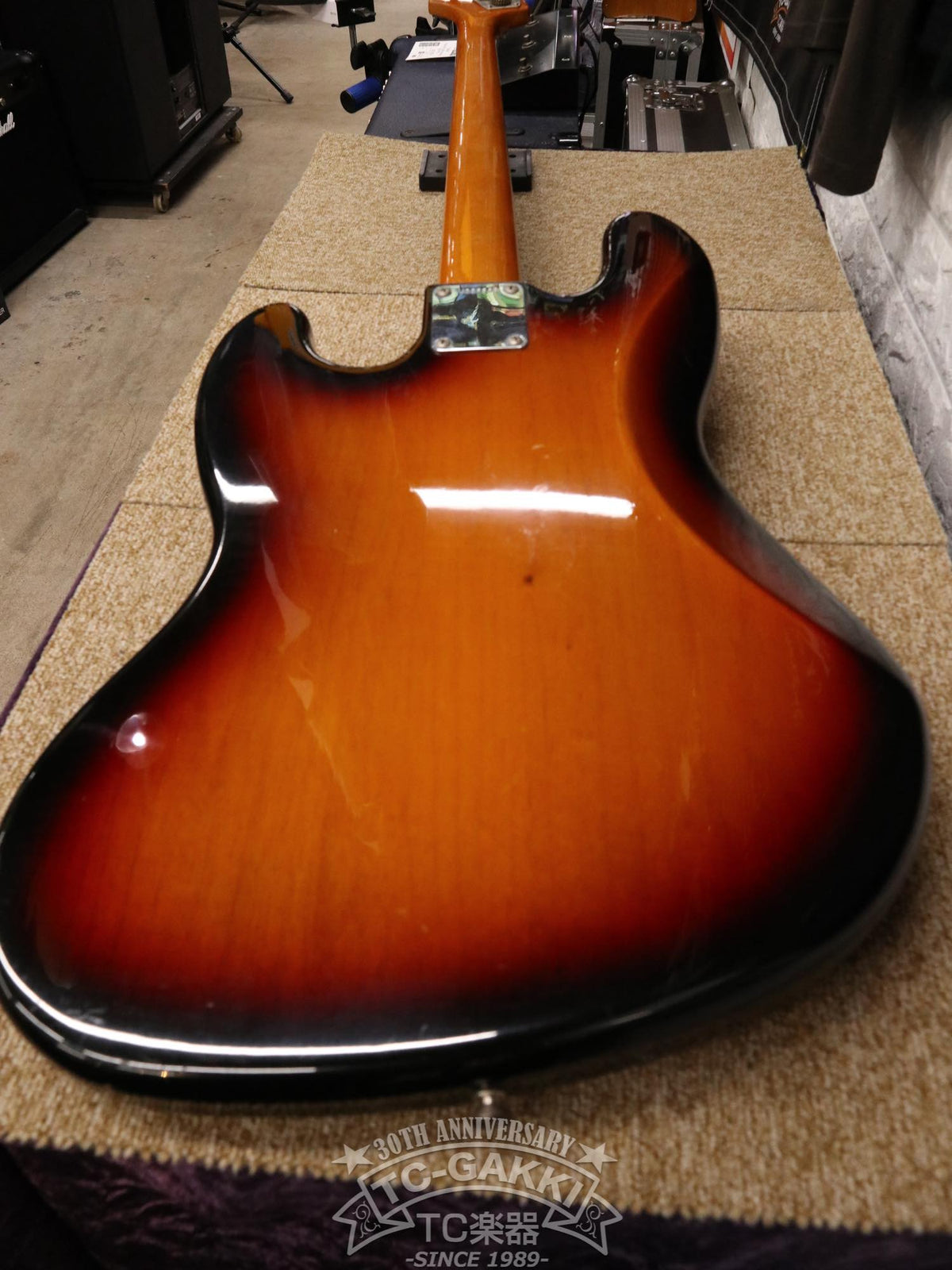Fender USA 1996 American Vintage 62 Jazz Bass stack 50th Anniversary