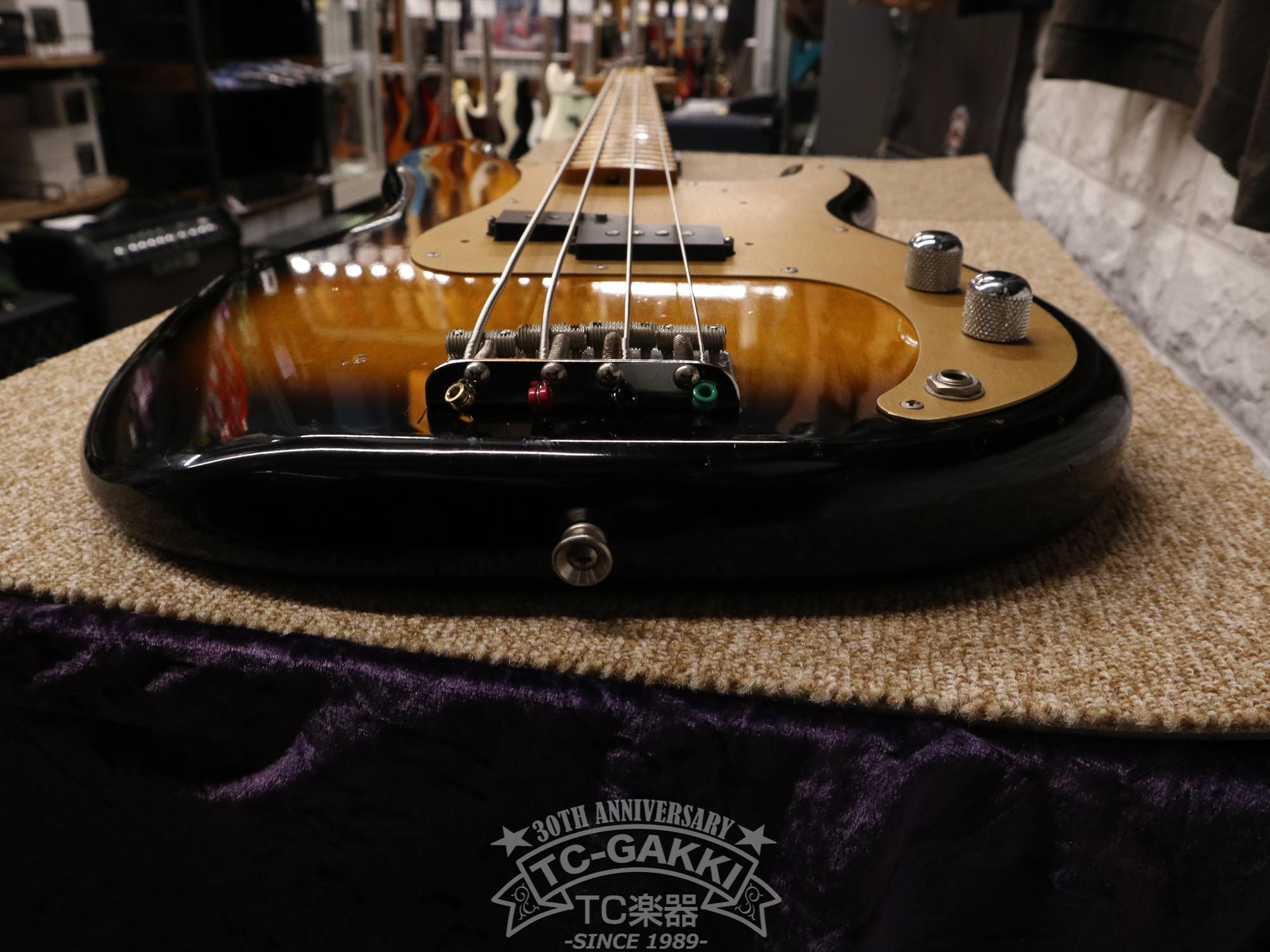 Fender Japan 1982 PB57-95“JV Serial”