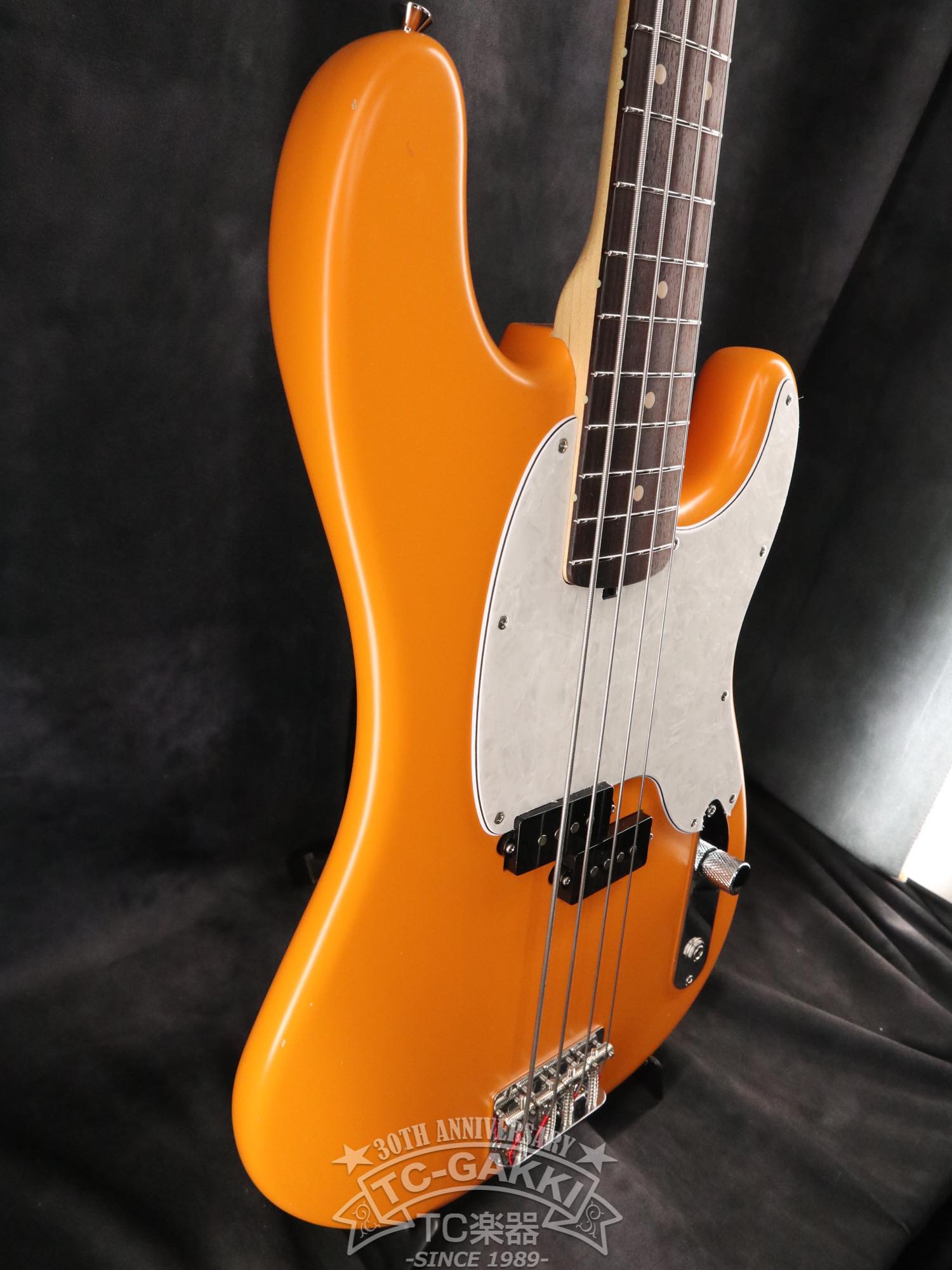 16 Bass Guitars JIMINY PB Zenith