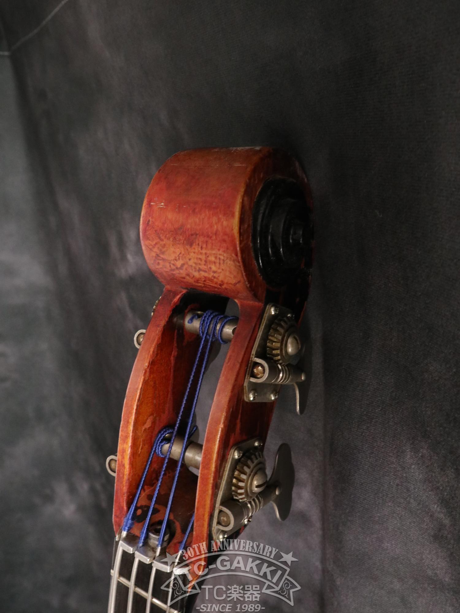 Ampeg 1968 AMUB-1 Scroll Bass