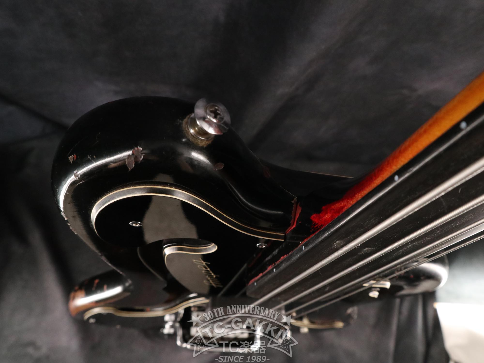Ampeg 1968 AMUB-1 Scroll Bass