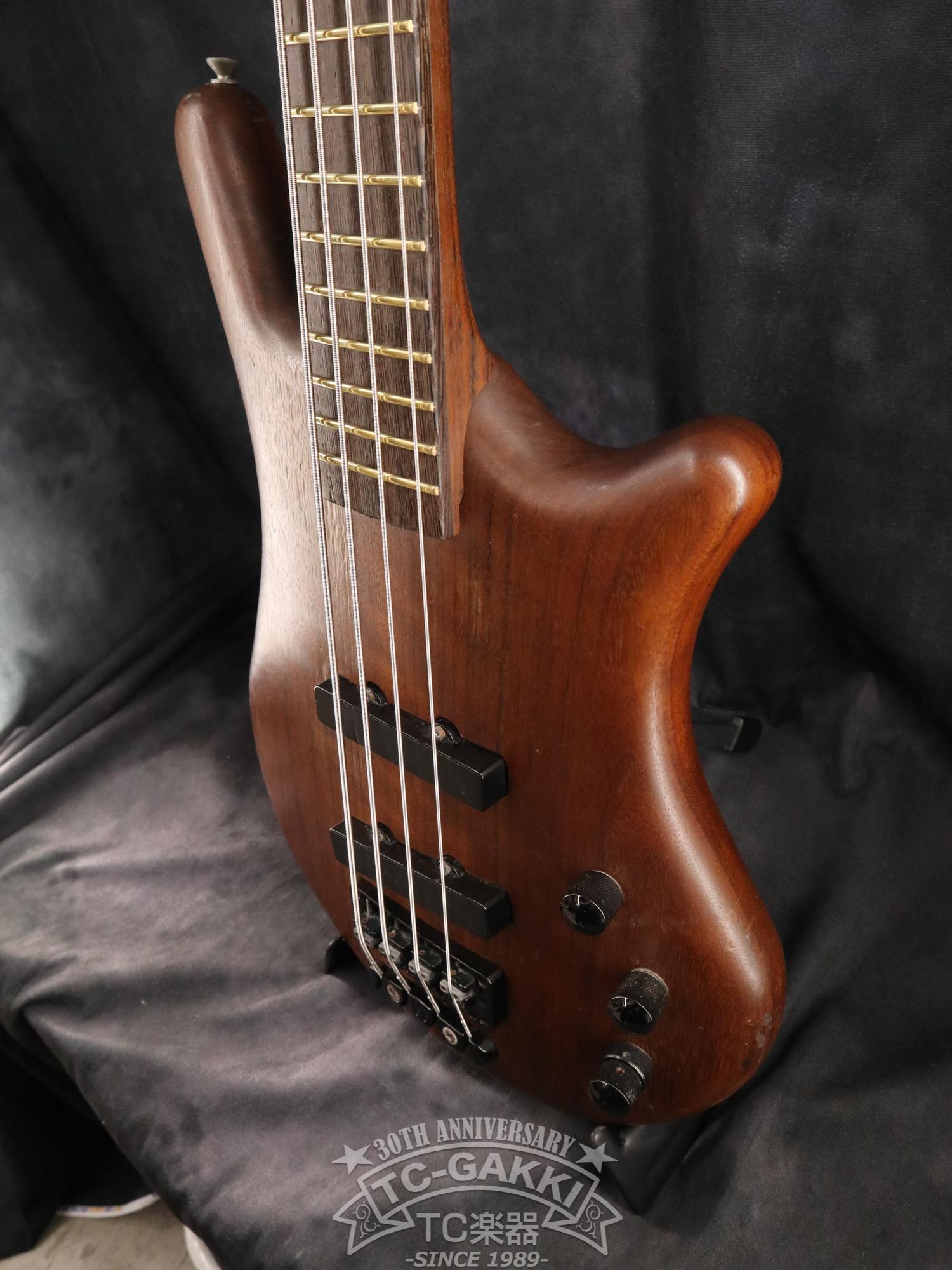 Warwick 2001 Thumb bass BO