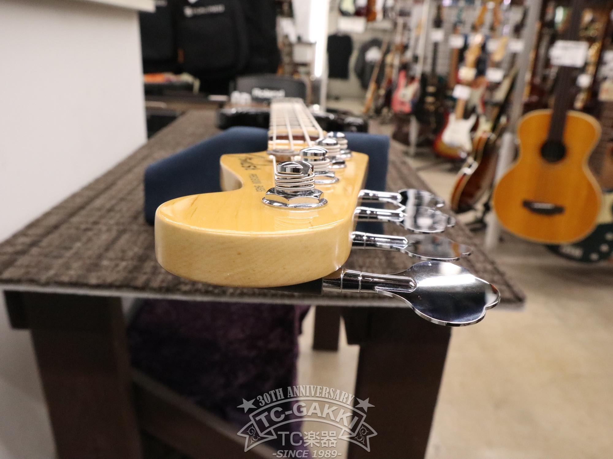 Fender USA 2005 American Deluxe Precision Bass