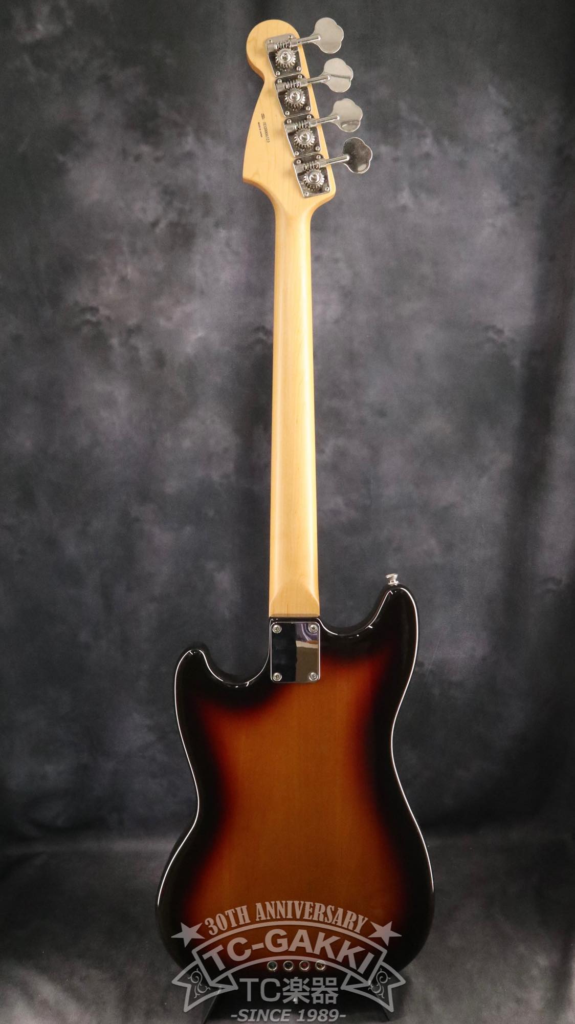 Fender 2020 Made in Japan Hybrid Mustang Bass
