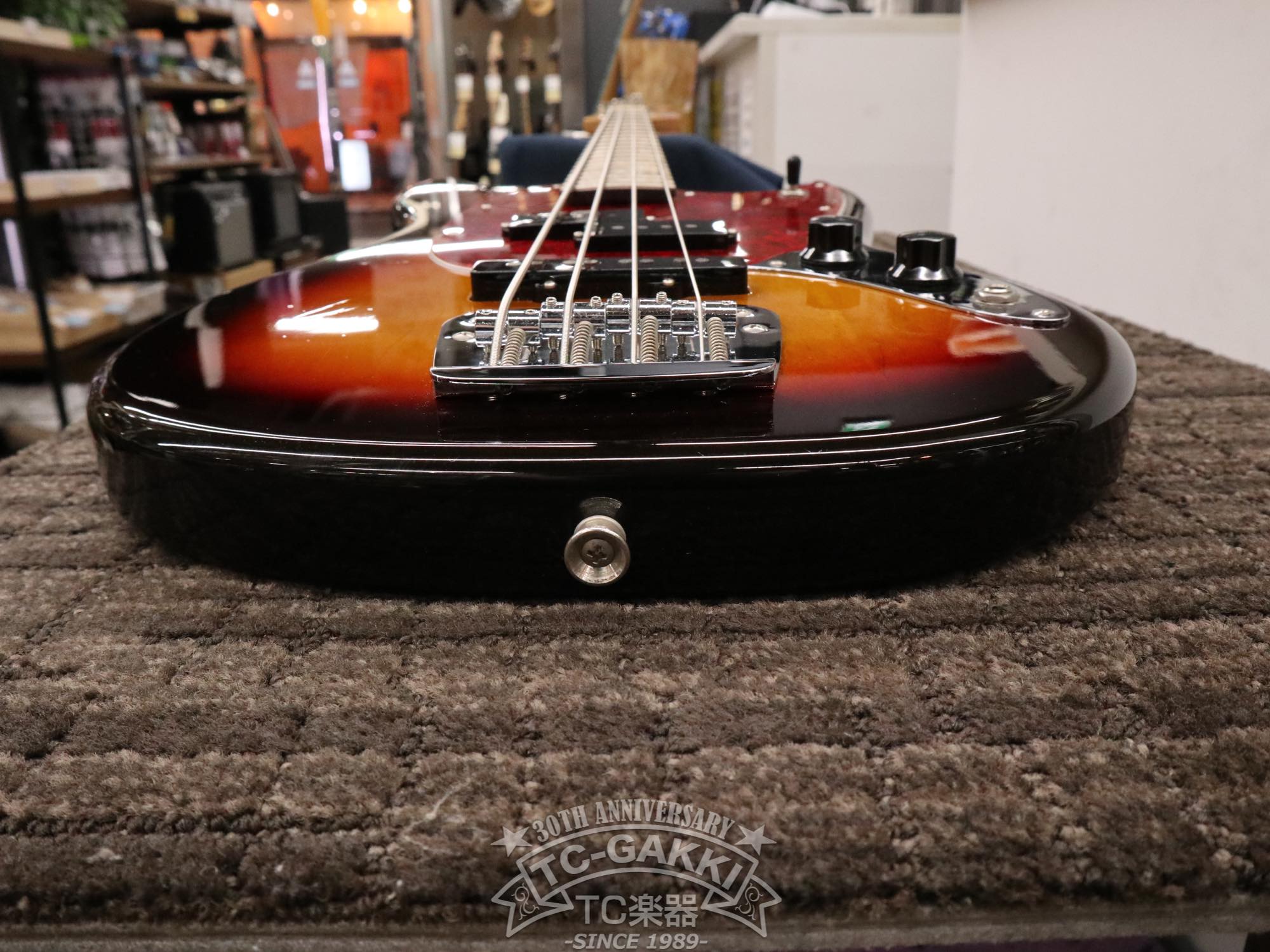 Fender 2020 Made in Japan Hybrid Mustang Bass