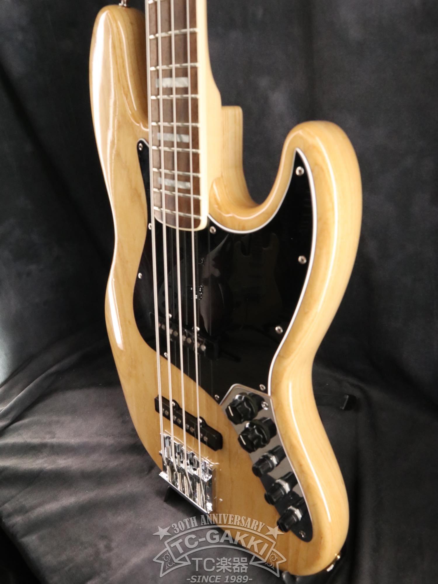 American Vintage '75 Jazz Bass Mod.