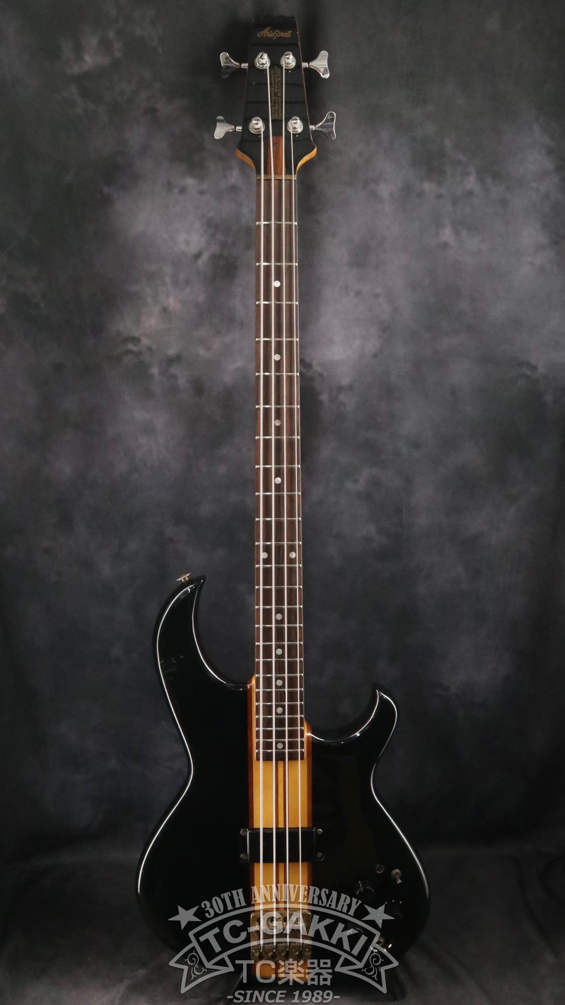 Aria Pro II 1982 SB-1000