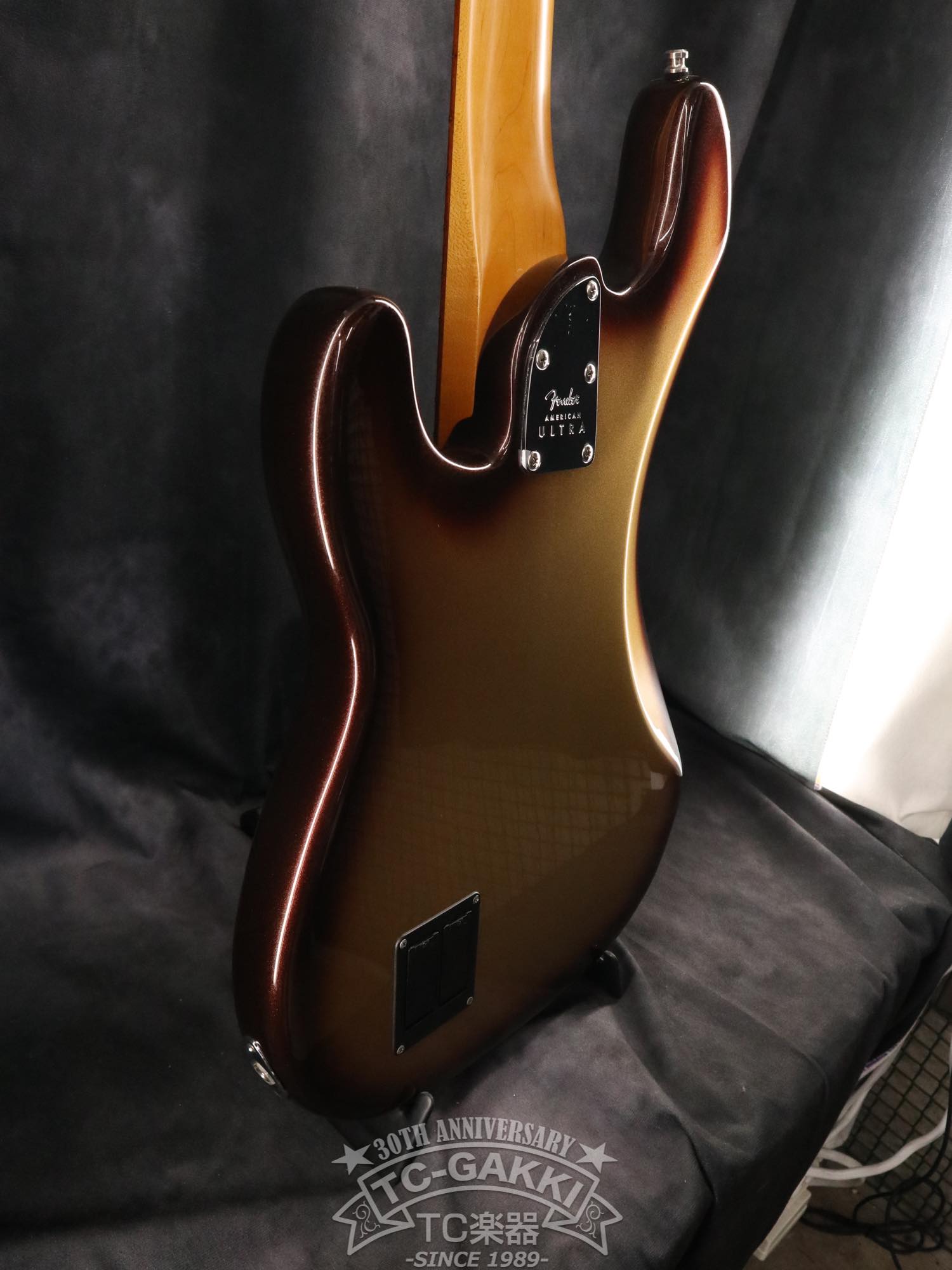 Fender USA 2023 American Ultra Precision Bass