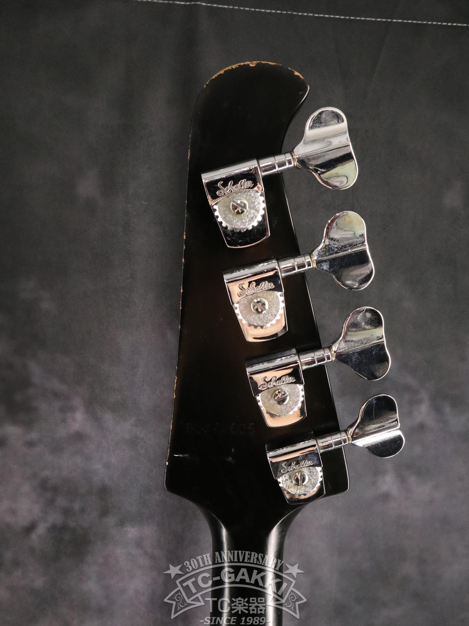Gibson Victory Bass Standard Refinish von 1982