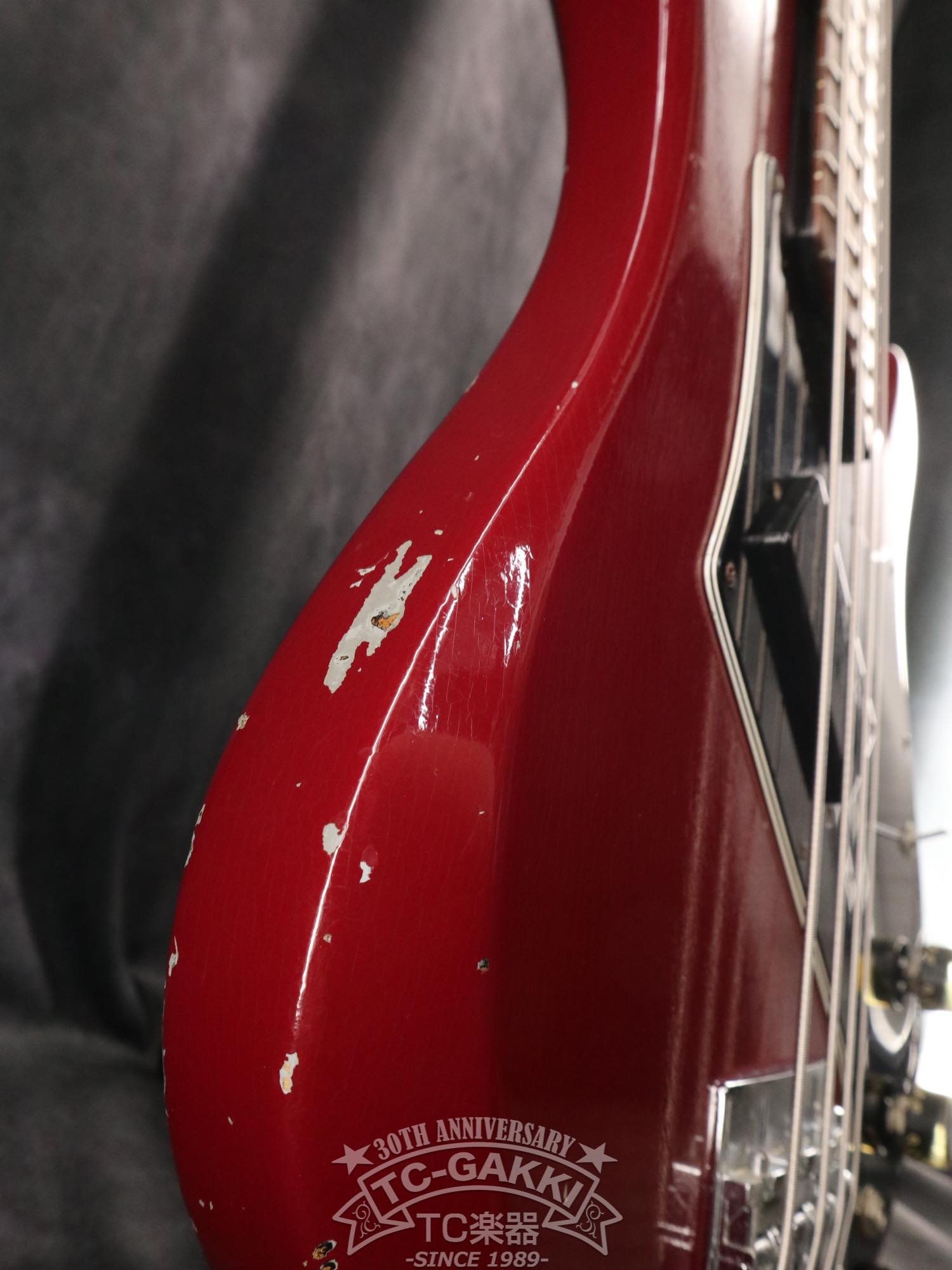 Gibson Victory Bass Standard Refinish von 1982