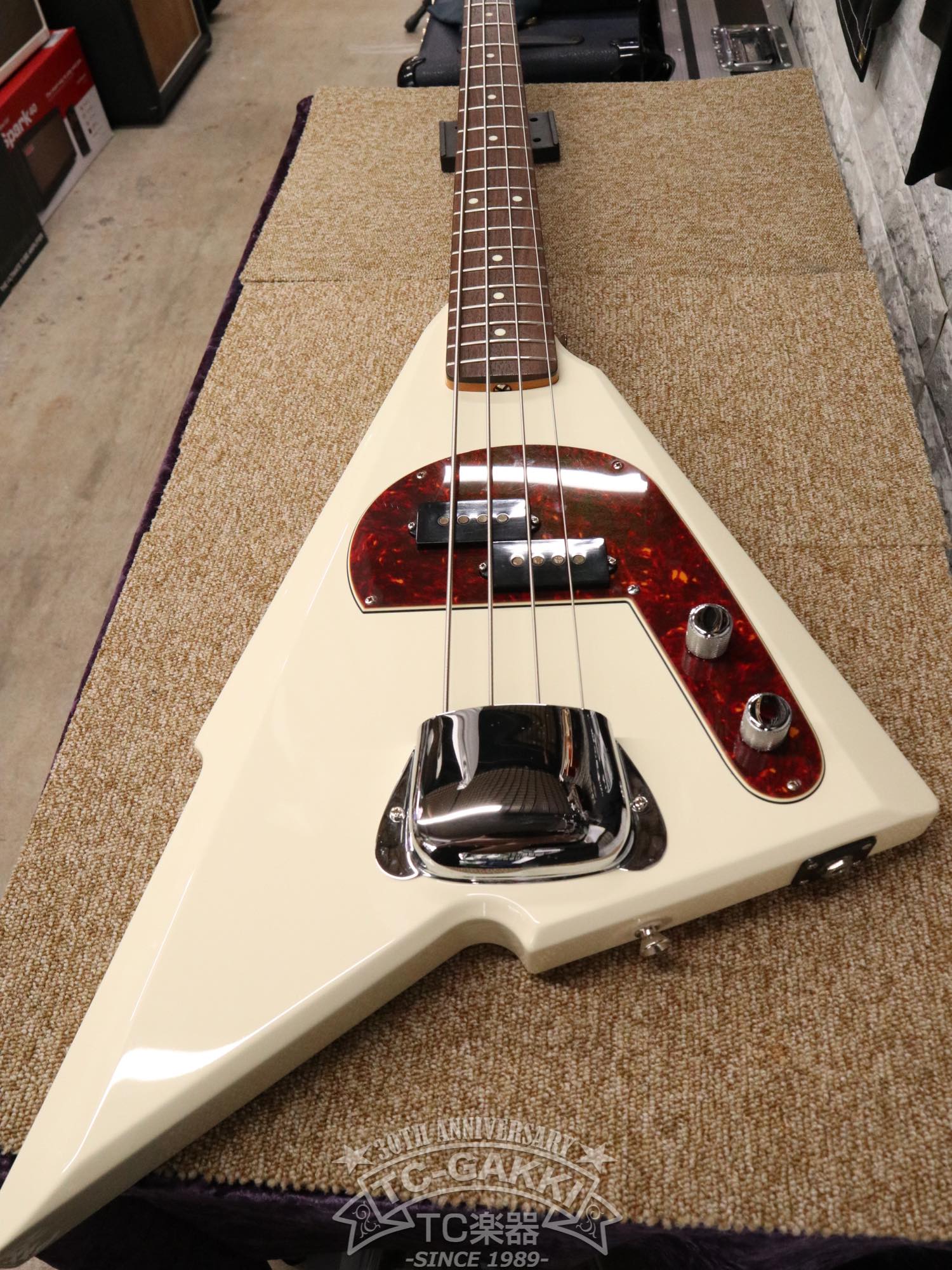 Fender 2021 MIJ KATANA BASS