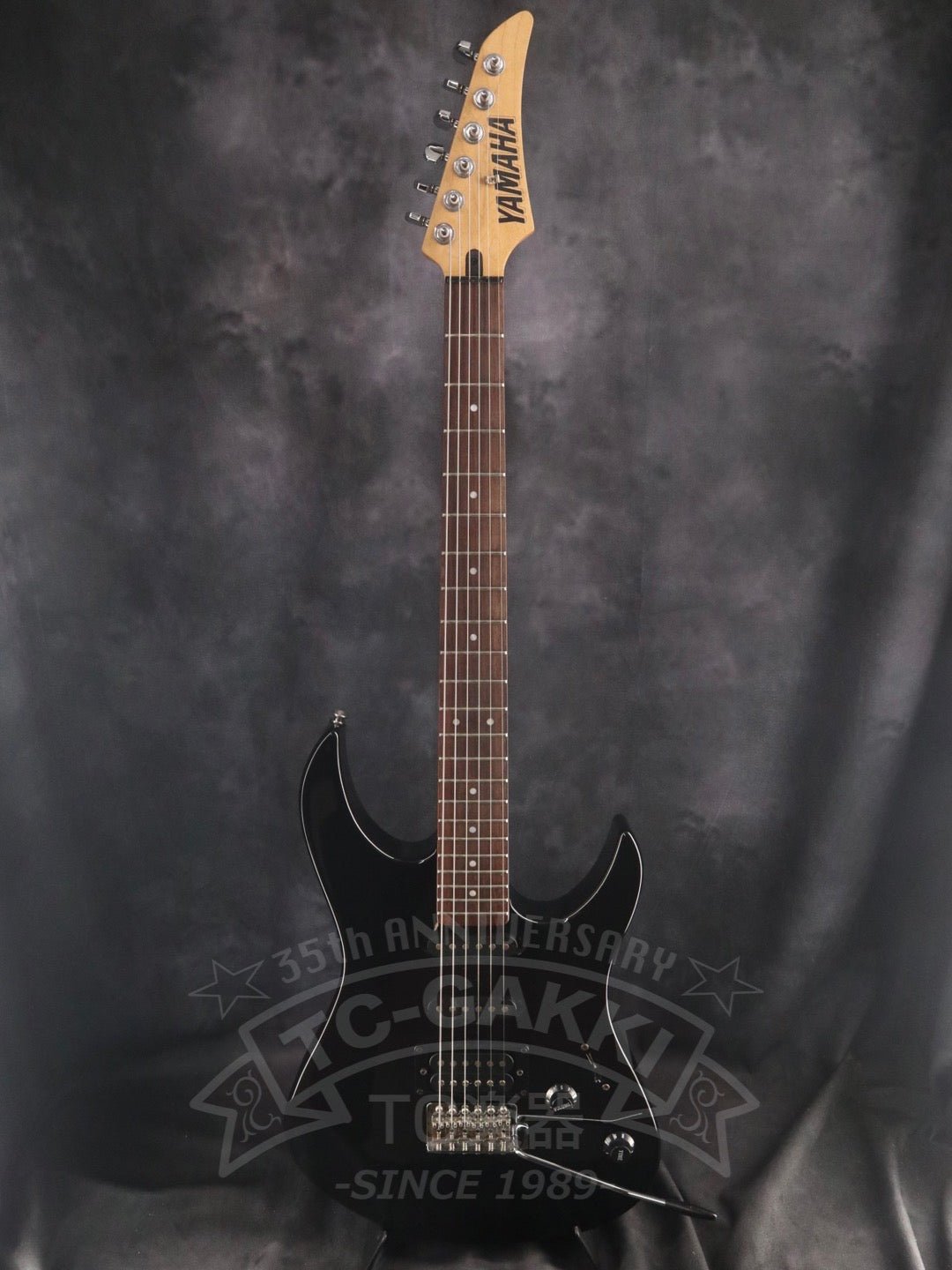 Yamaha RGX112S ブラックエレキギター ＋ストラップ付き Yamaha RGX112S ブラックエレキギター ＋ストラップ付き Yamaha