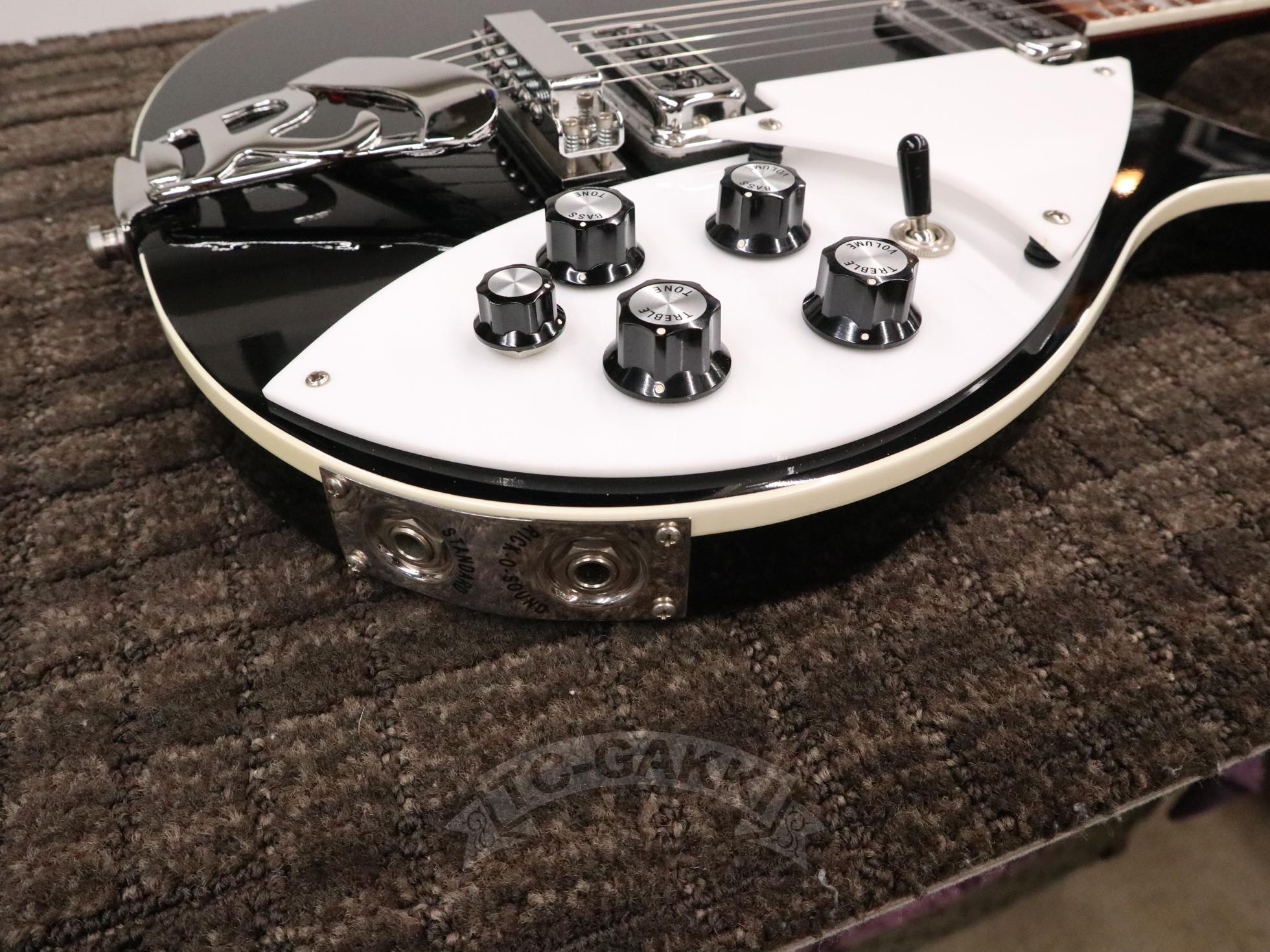 Rickenbacker 2020 Model 620