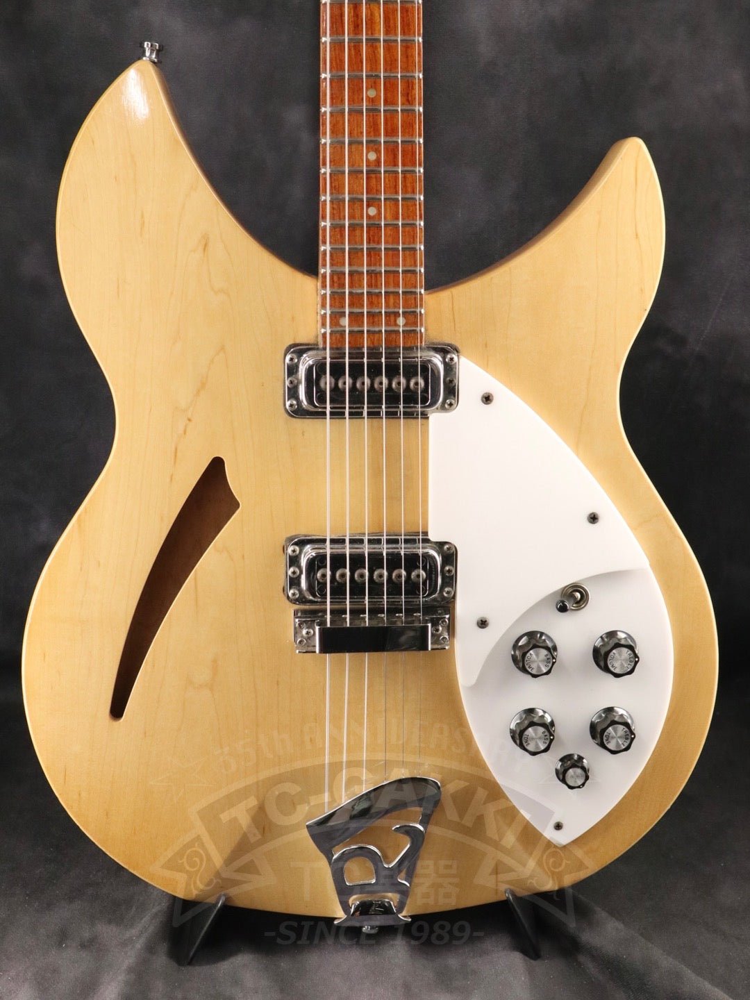 Rickenbacker 330 - TC楽器 - TCGAKKI