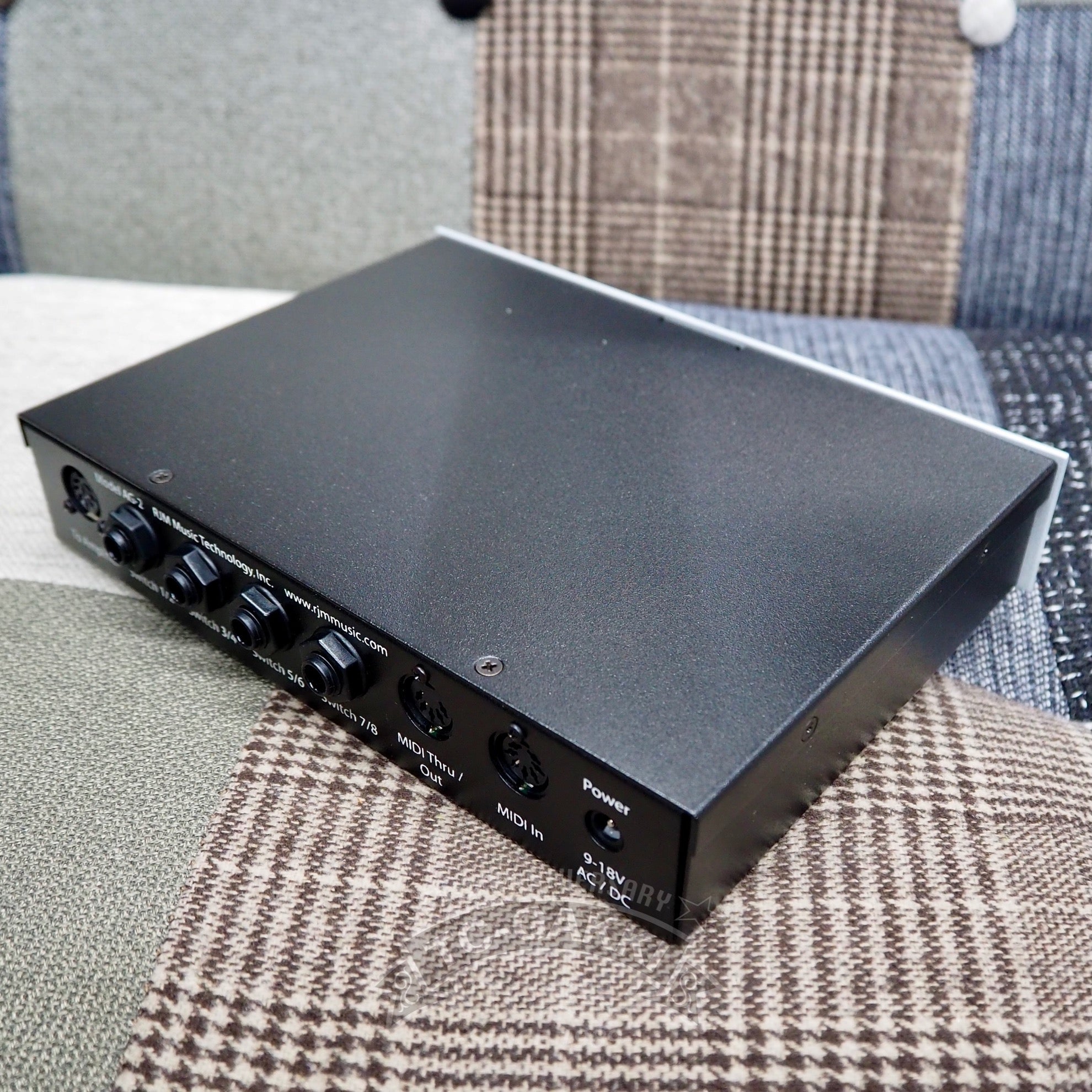 rjm Amp Gizmo