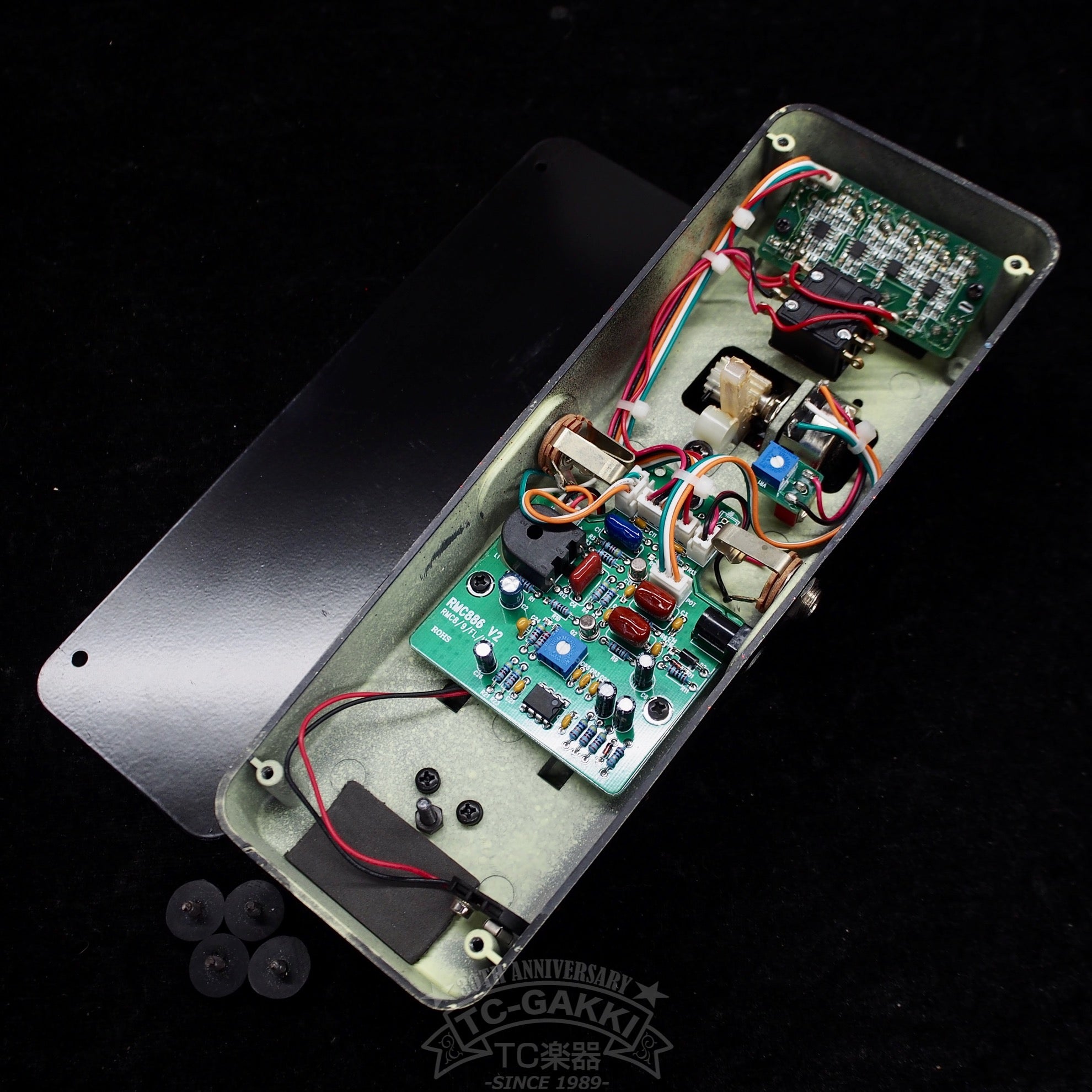 RMC9 Bass Eqwahlyzer - TC楽器 - TCGAKKI