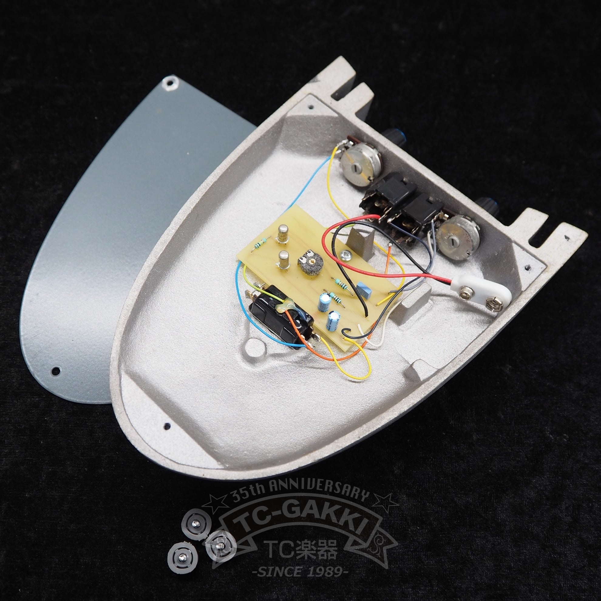 RMCF CLASSIC FUZZ “ROCKET FX SERIES" - TC楽器 - TCGAKKI